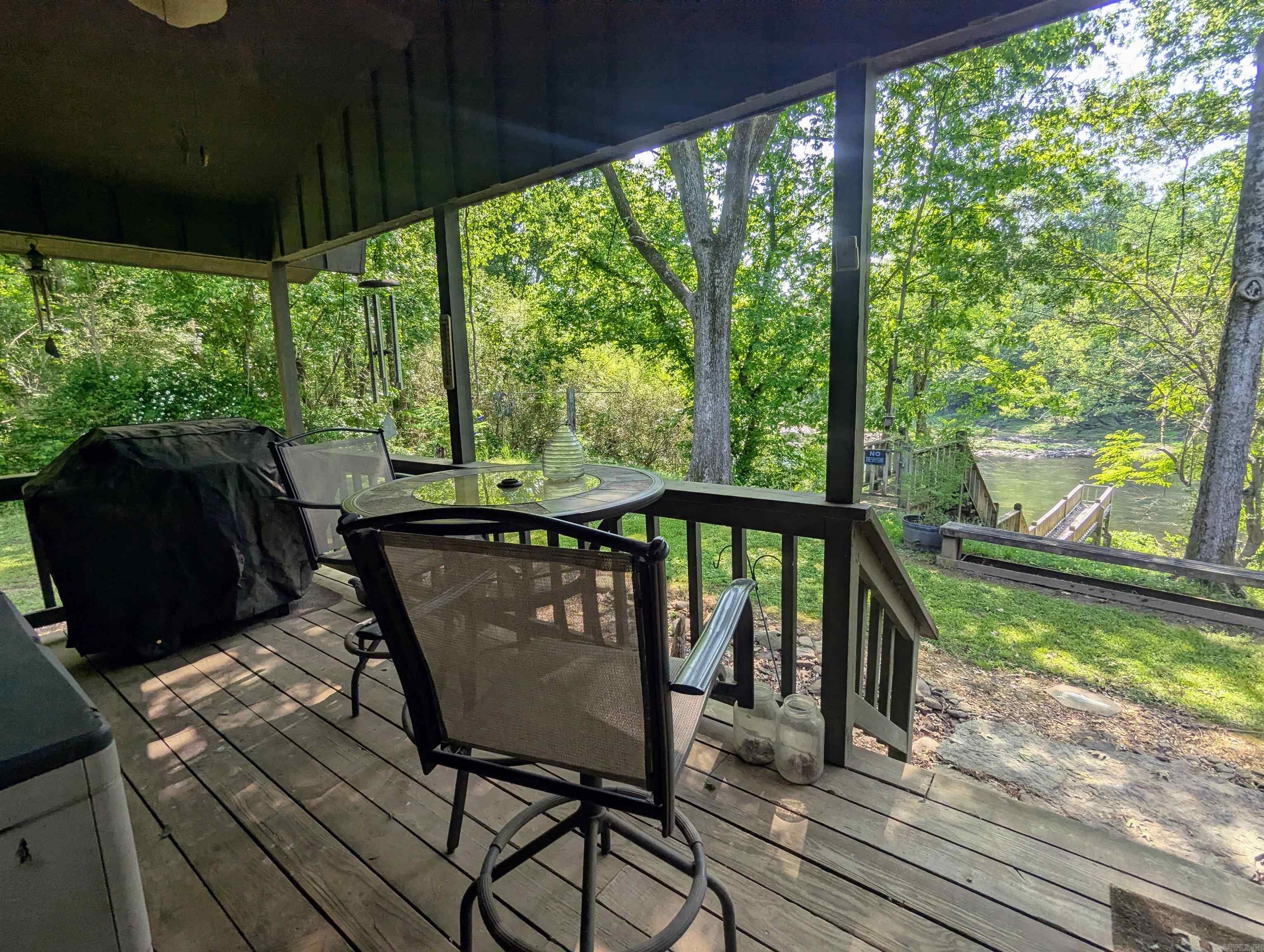 279 River Drive Property Photo 29