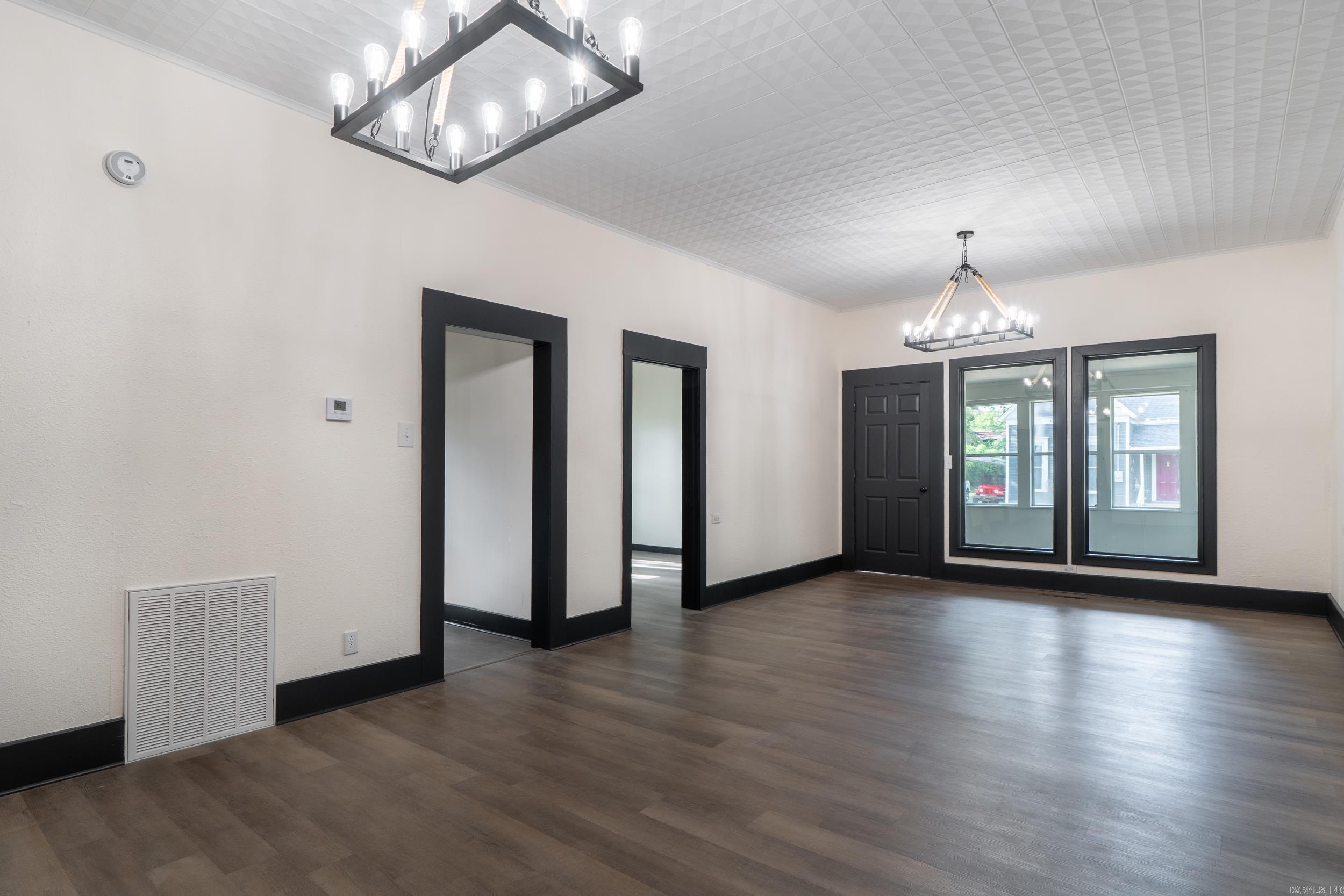 611 Filmore Street Property Photo 19