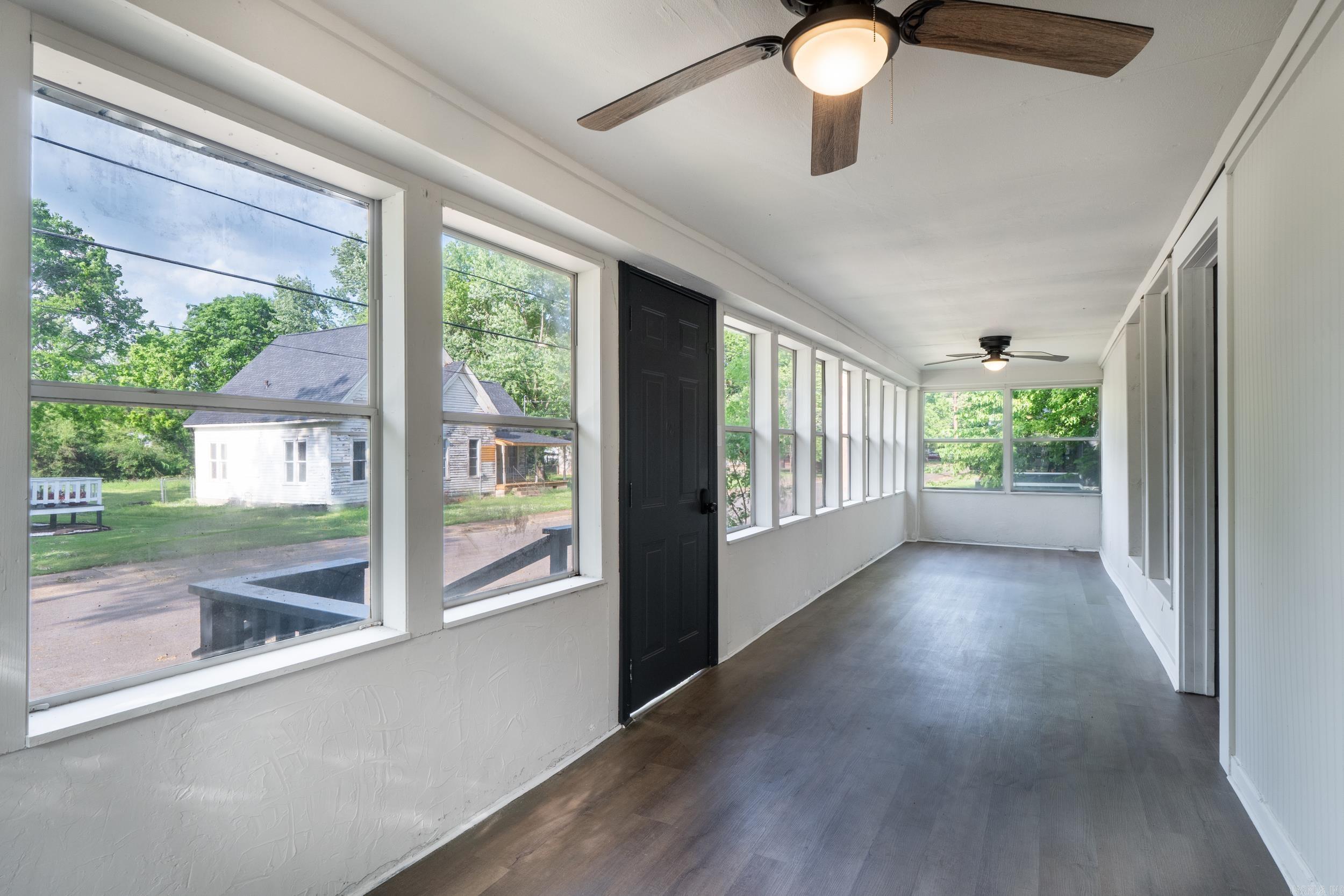 611 Filmore Street Property Photo 22