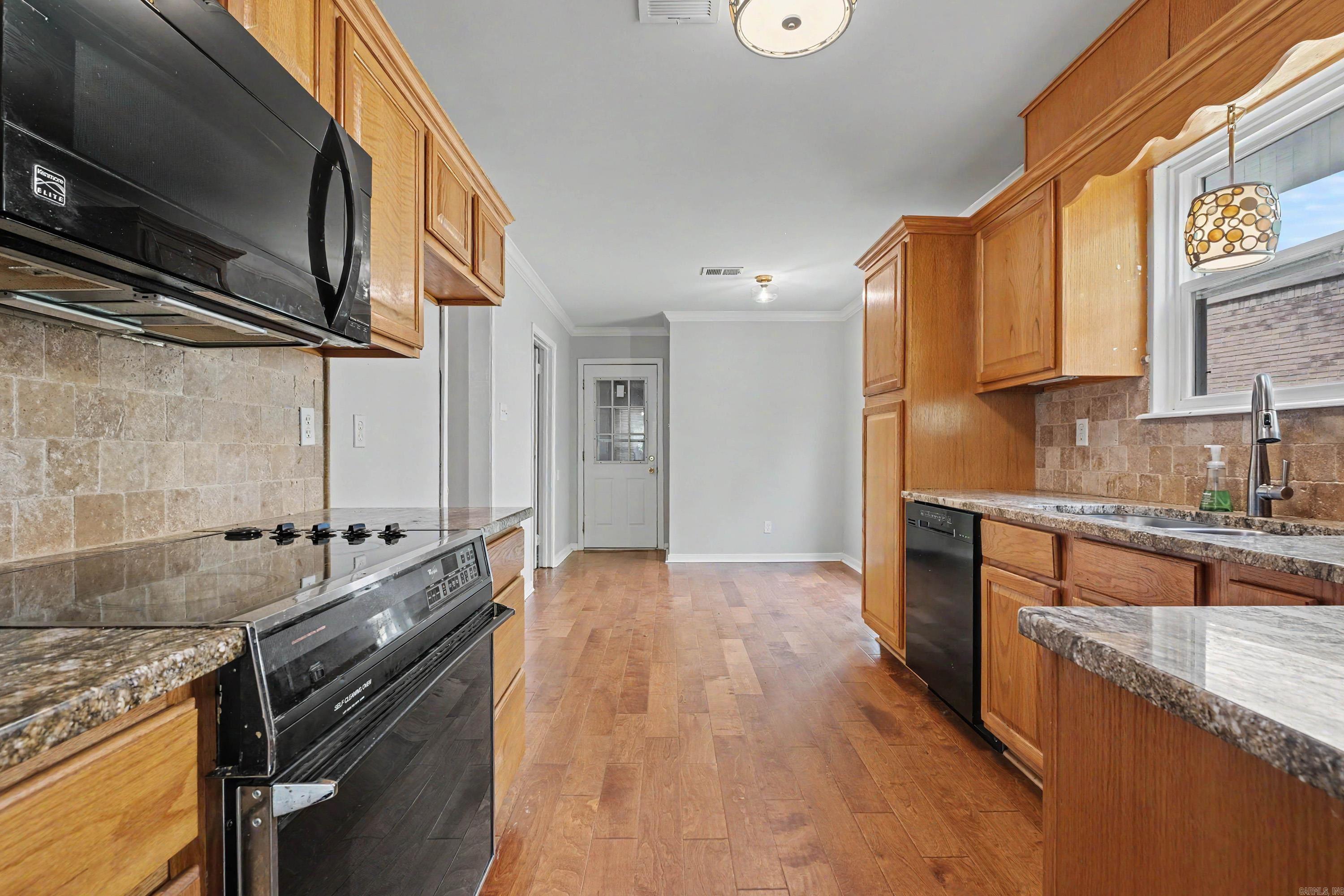 6312 Allwood Drive Property Photo 11
