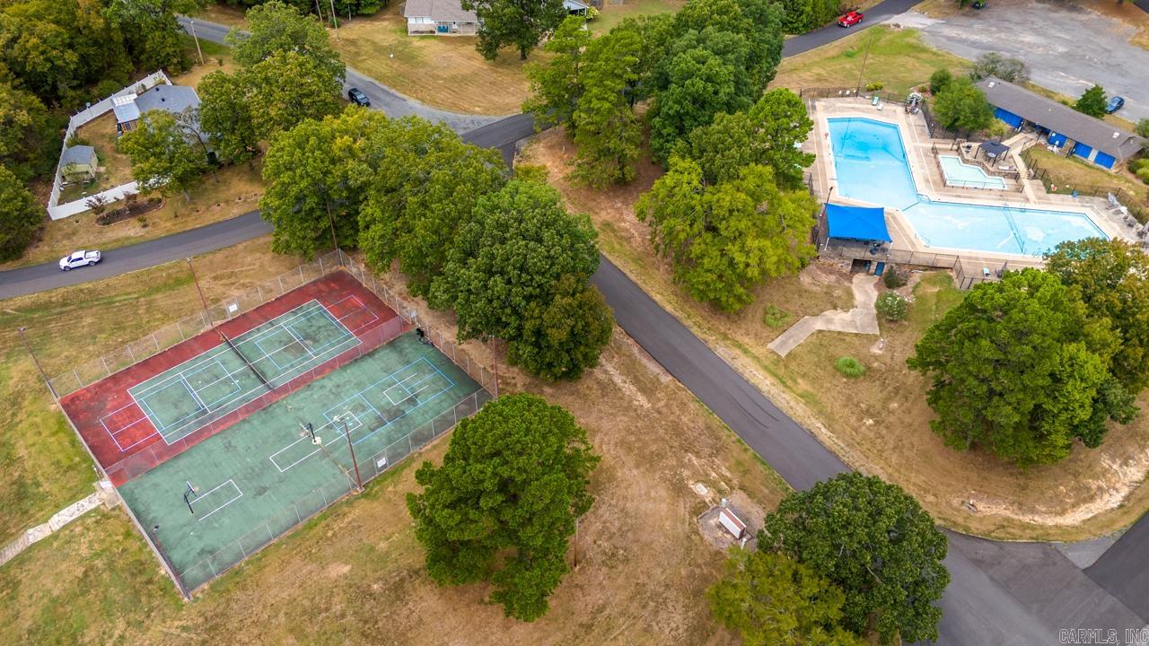 327 Arlington Drive Property Photo 15