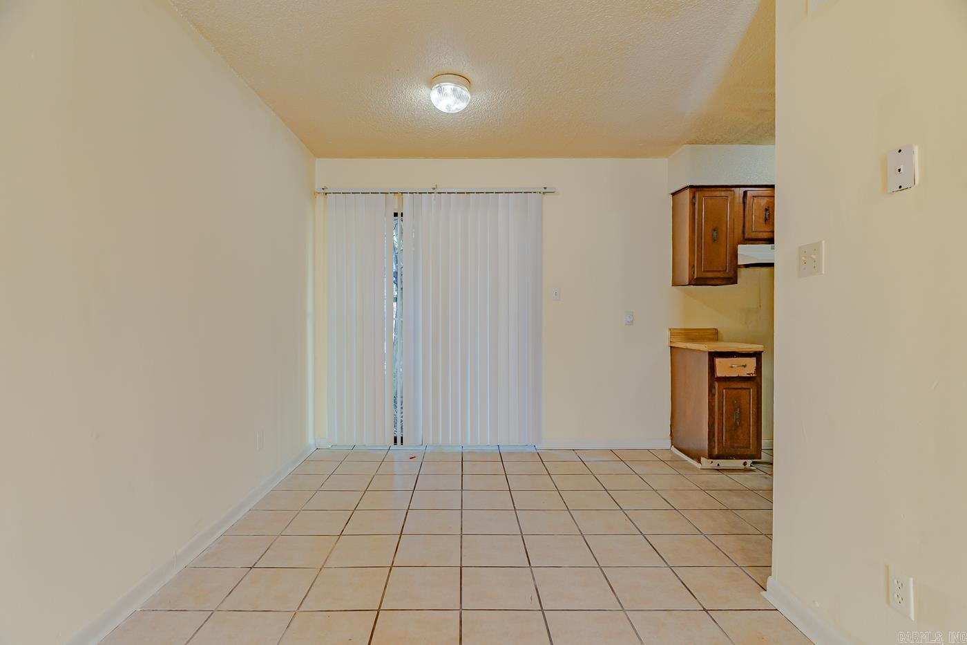 1900 Cedar Heights Dr. Property Photo 9