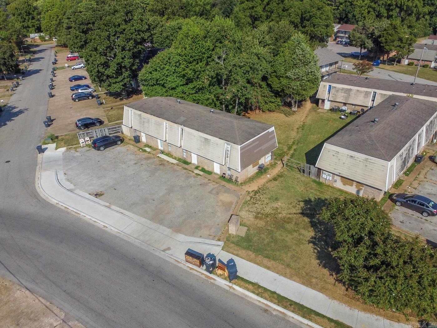 1900 Cedar Heights Dr. Property Photo 21