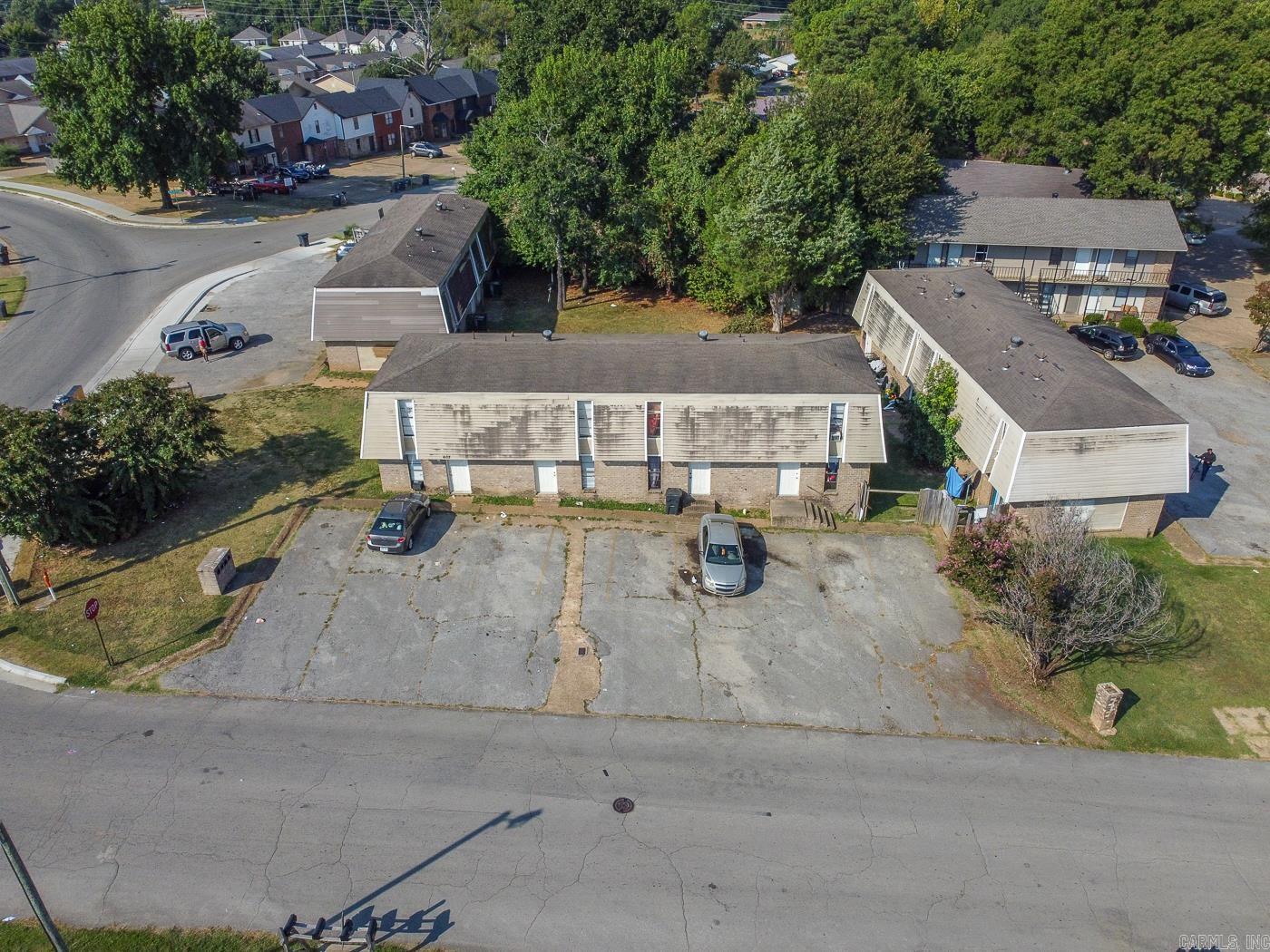 1900 Cedar Heights Dr. Property Photo 27