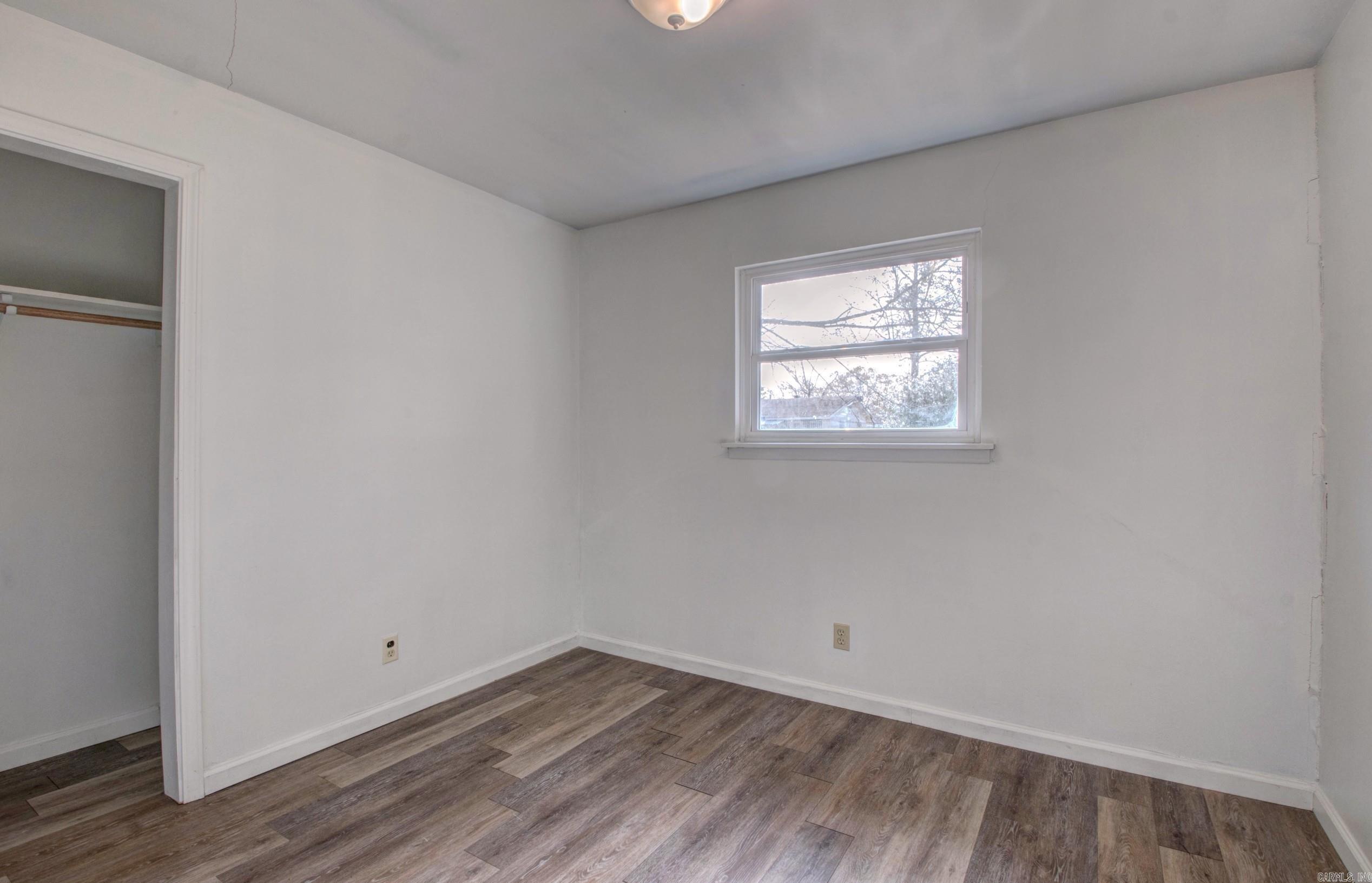 7100 Redwood Property Photo 17