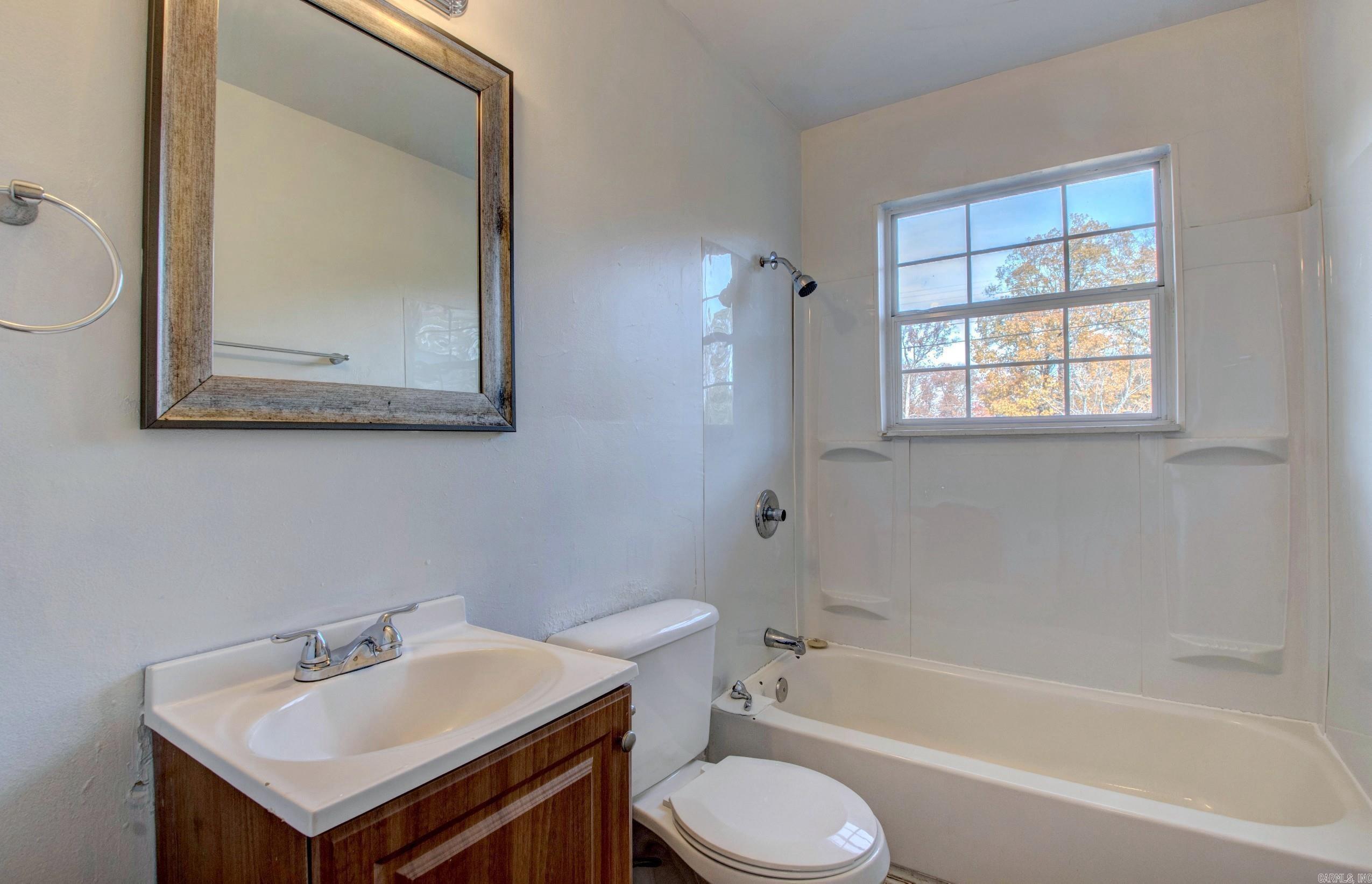 7100 Redwood Property Photo 26