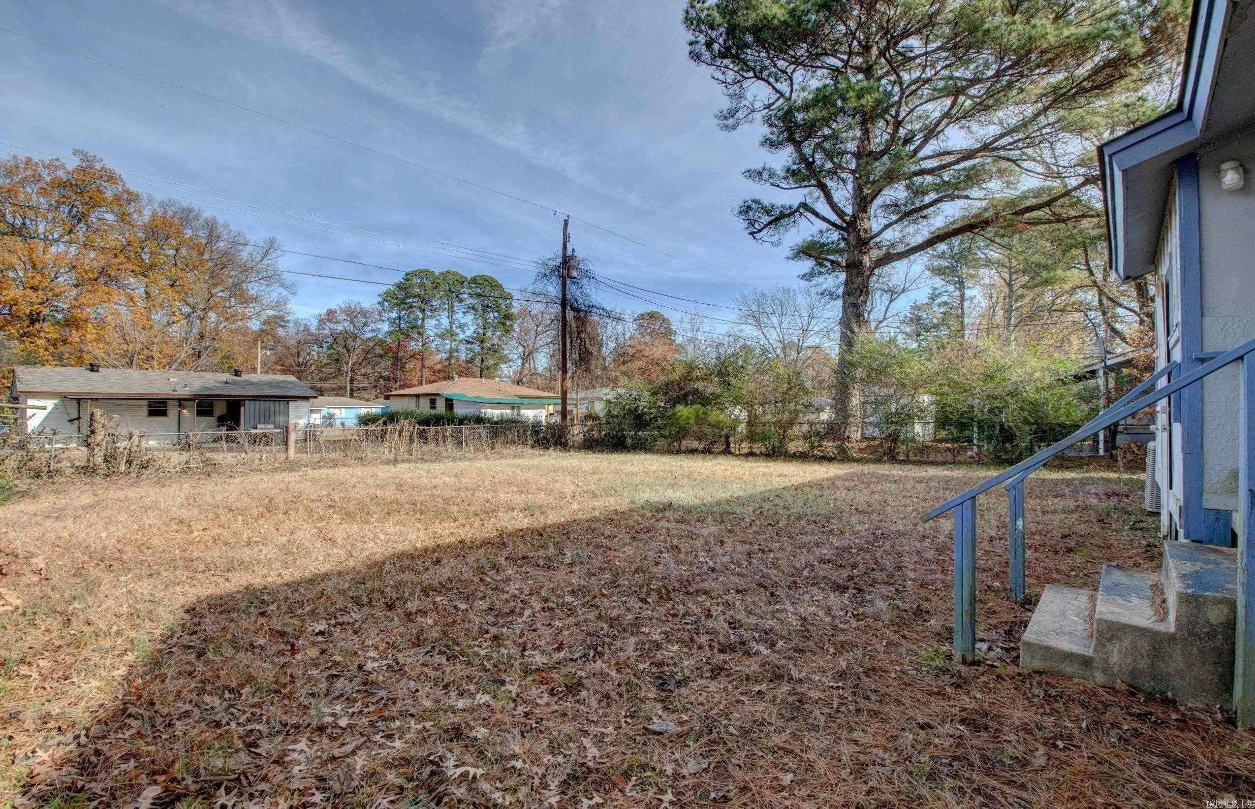7100 Redwood Property Photo 32