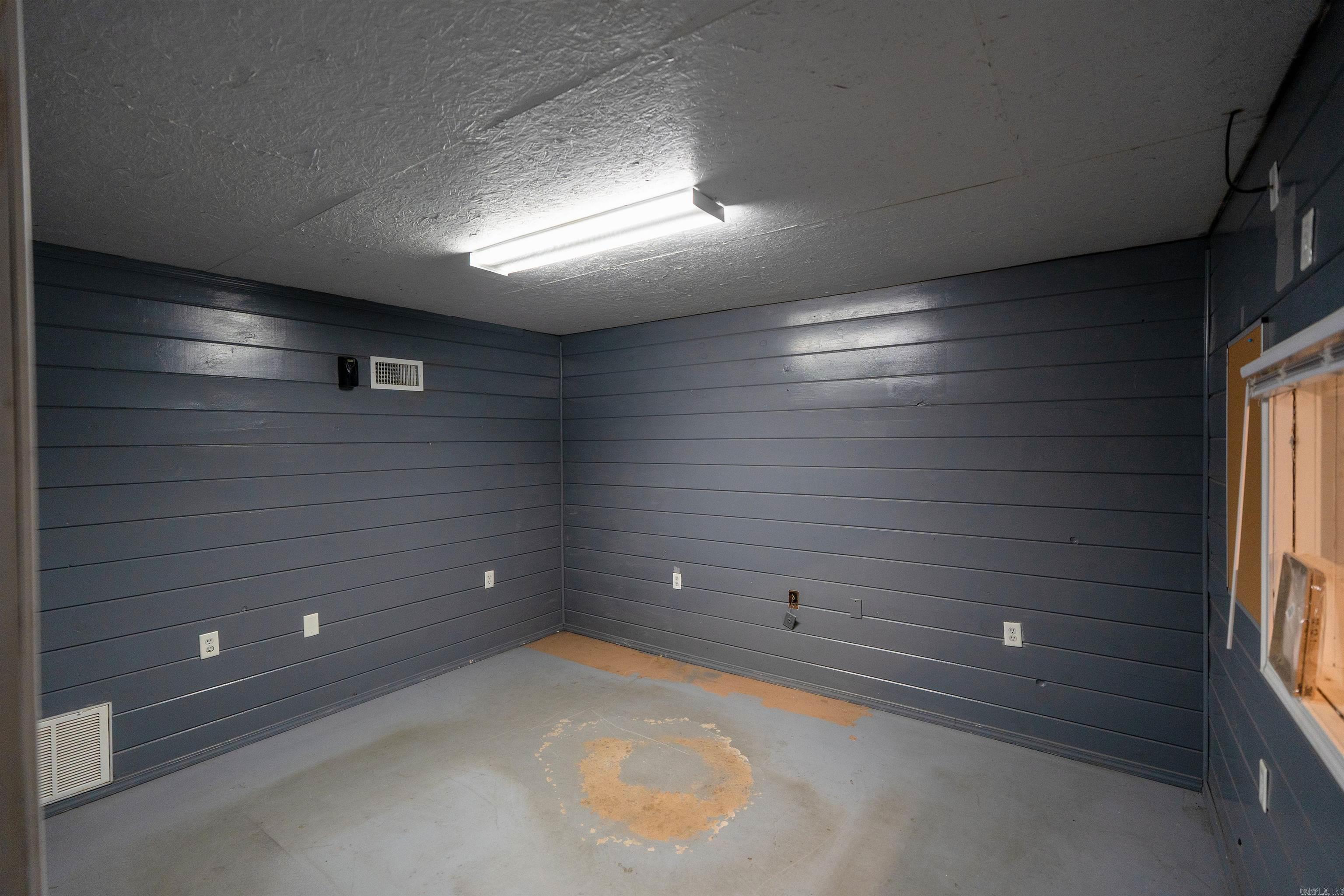 119 Ge-mar Property Photo 33