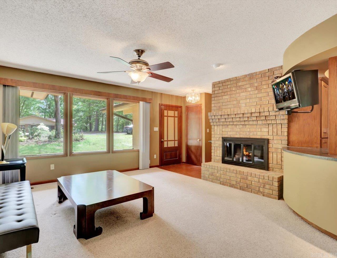 54 Tomino Way Property Photo 6