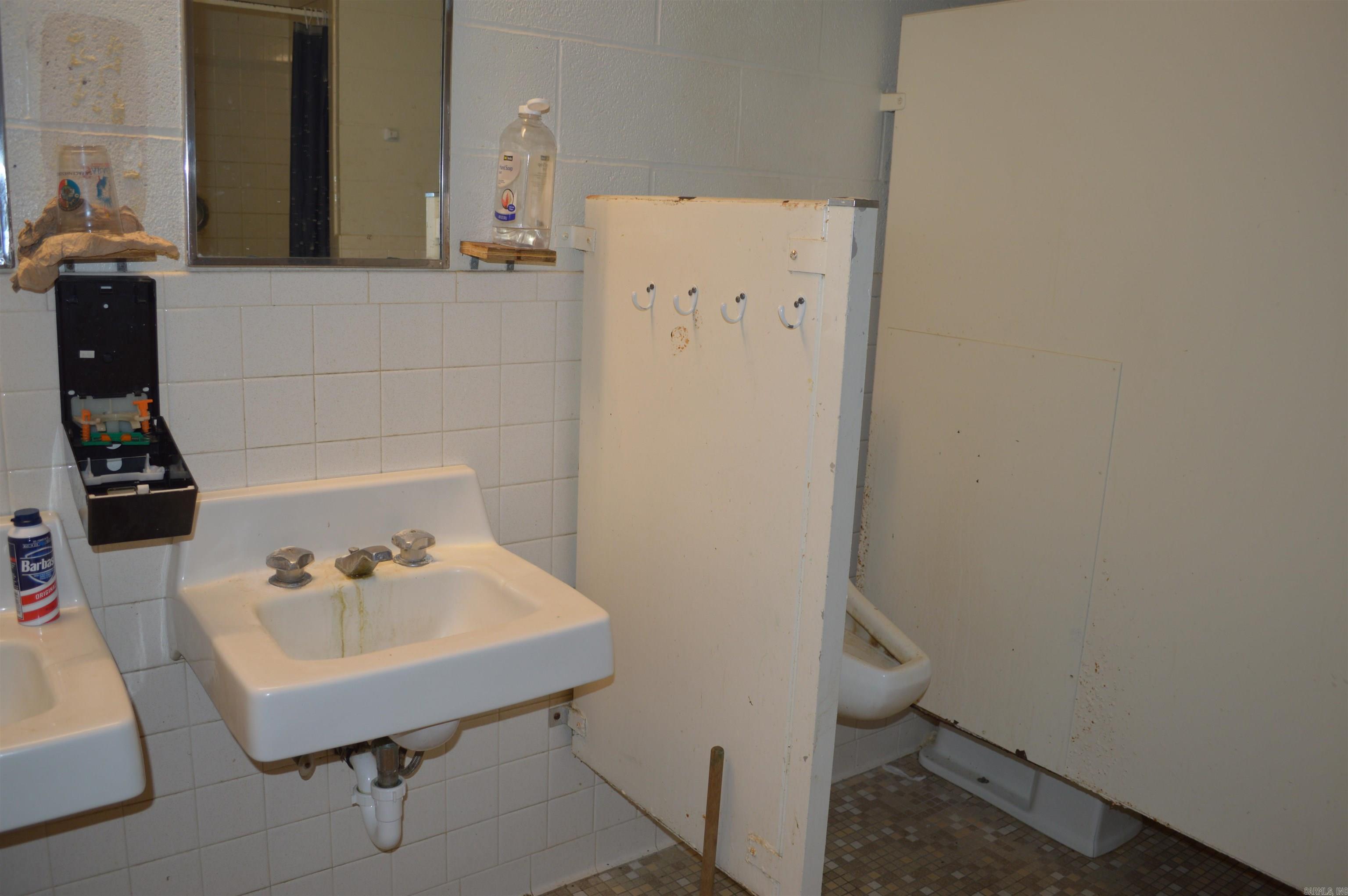 501 E 12th Avenue Property Photo 19