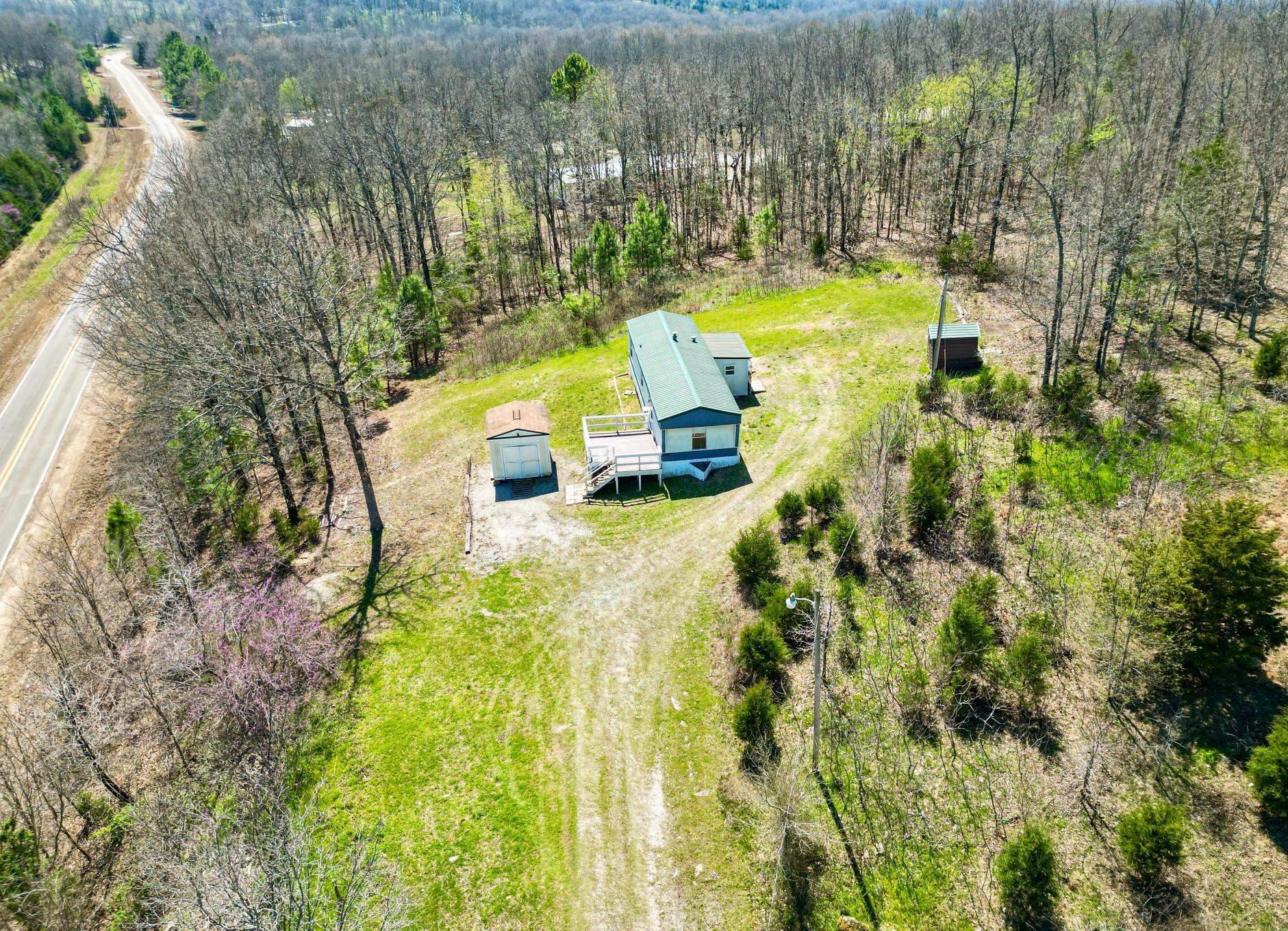23699 Highway 90 Property Photo 16