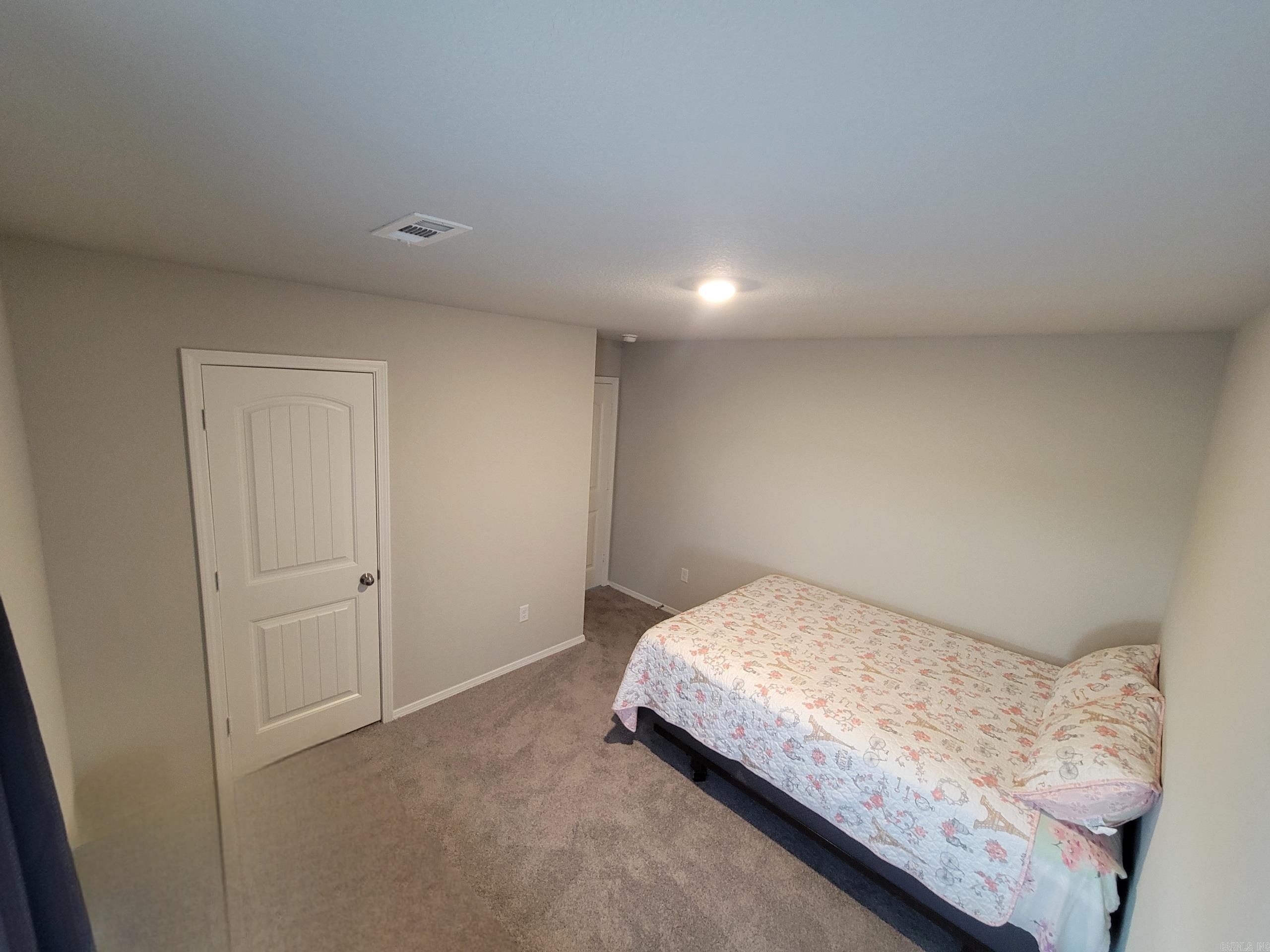 27 Curly Leaf Lane Property Photo 22
