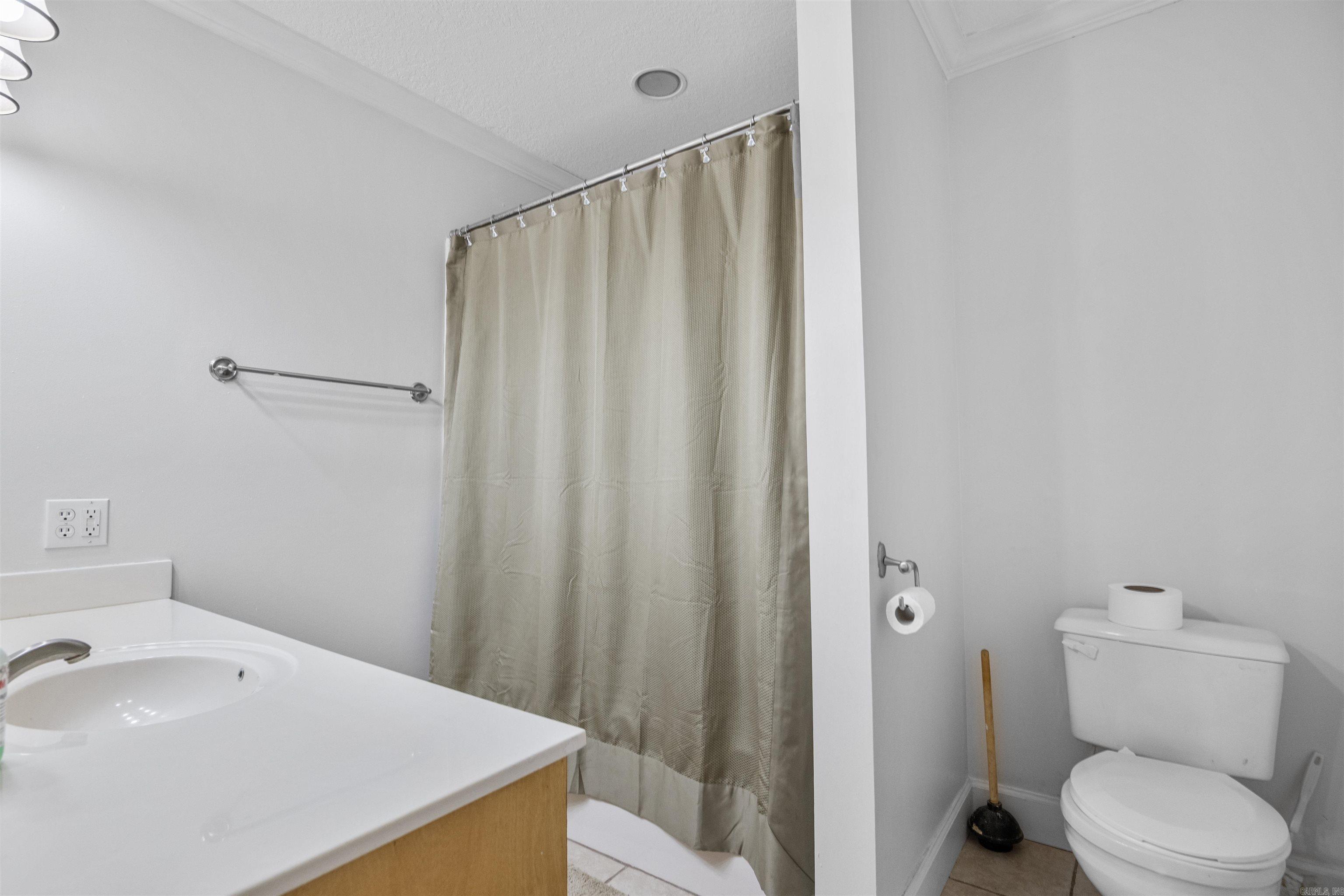 1011 Linwood Drive Property Photo 26