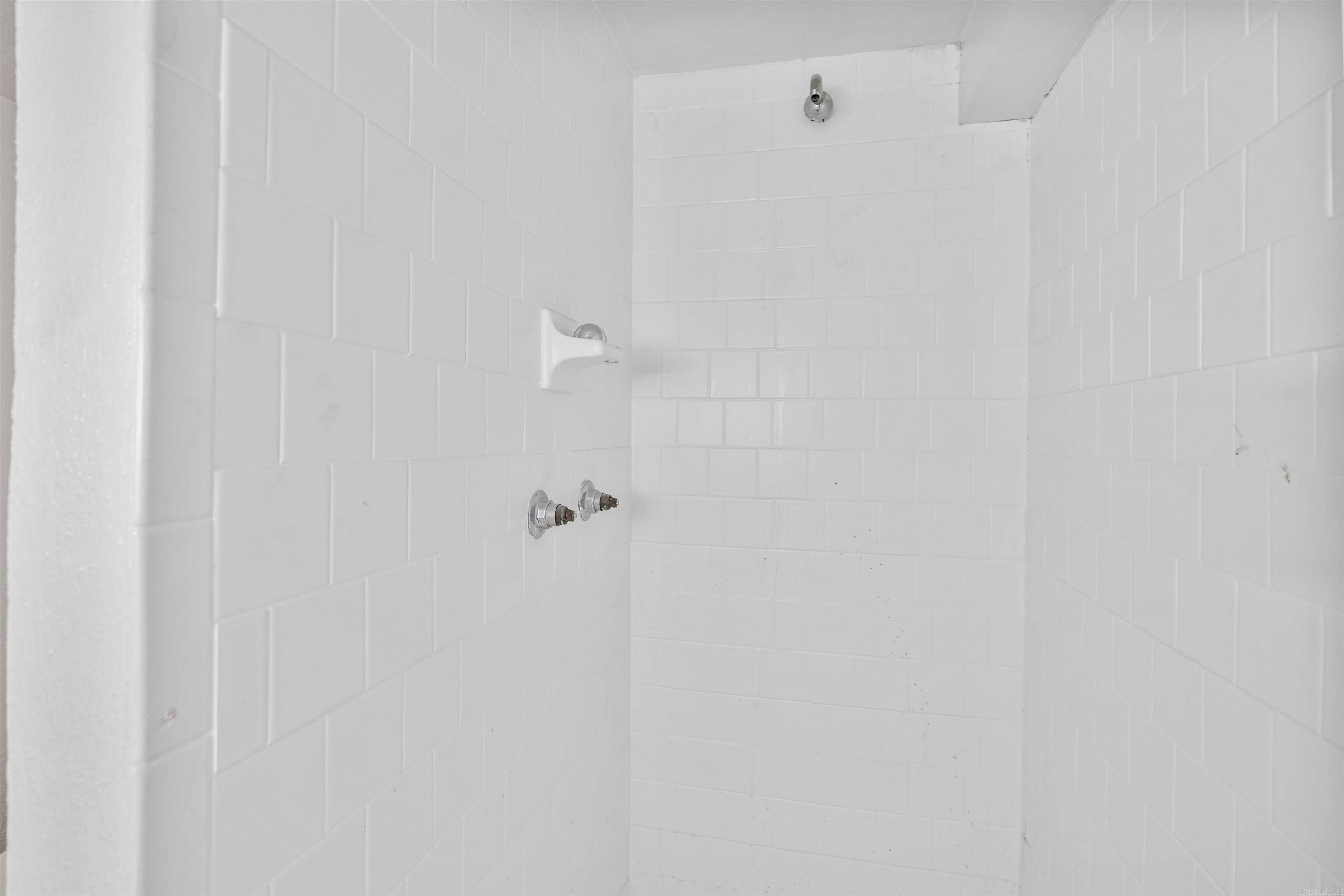 1011 Linwood Drive Property Photo 35