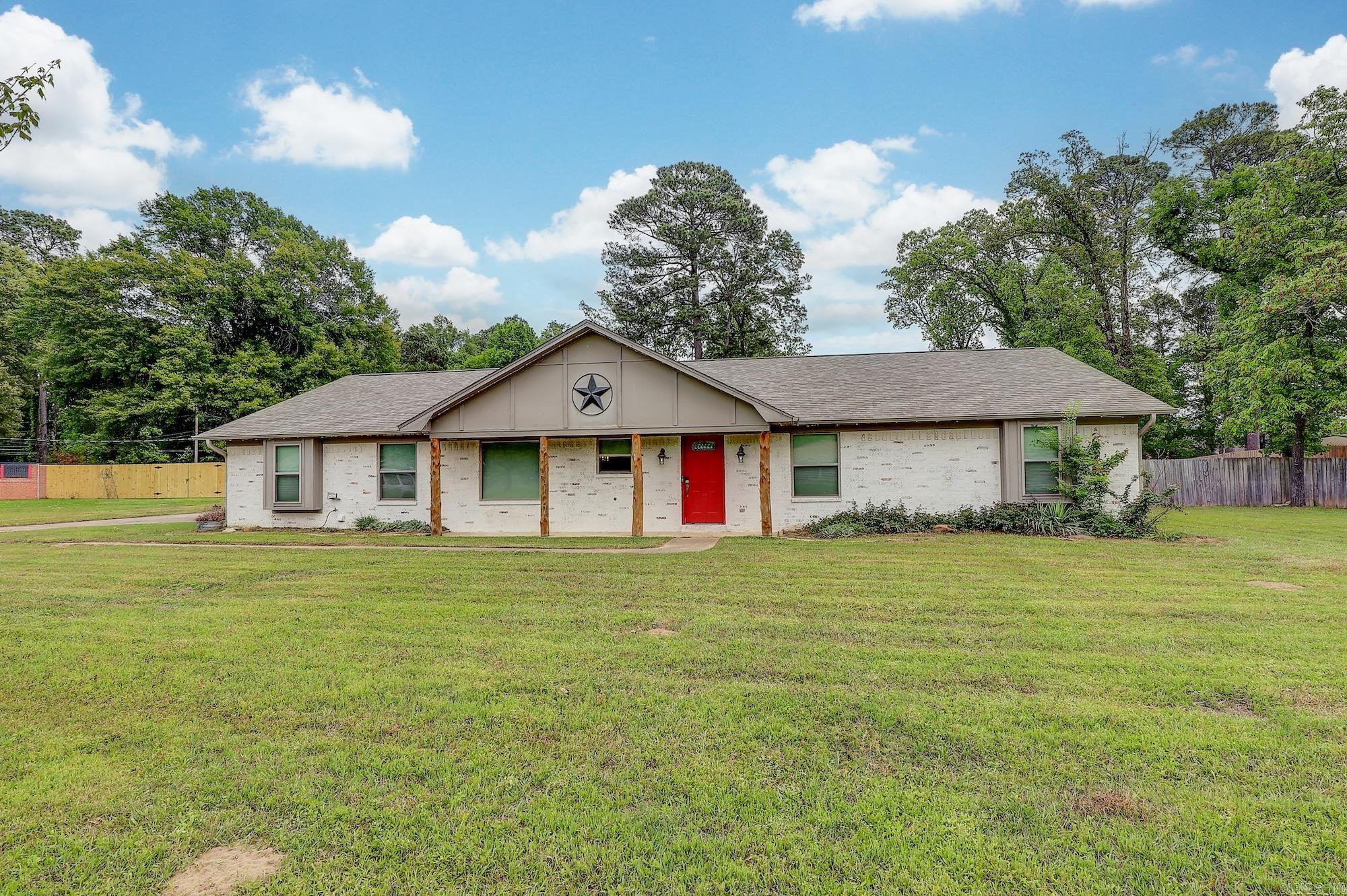 5816 Turtle Creek Drive Property Photo 1
