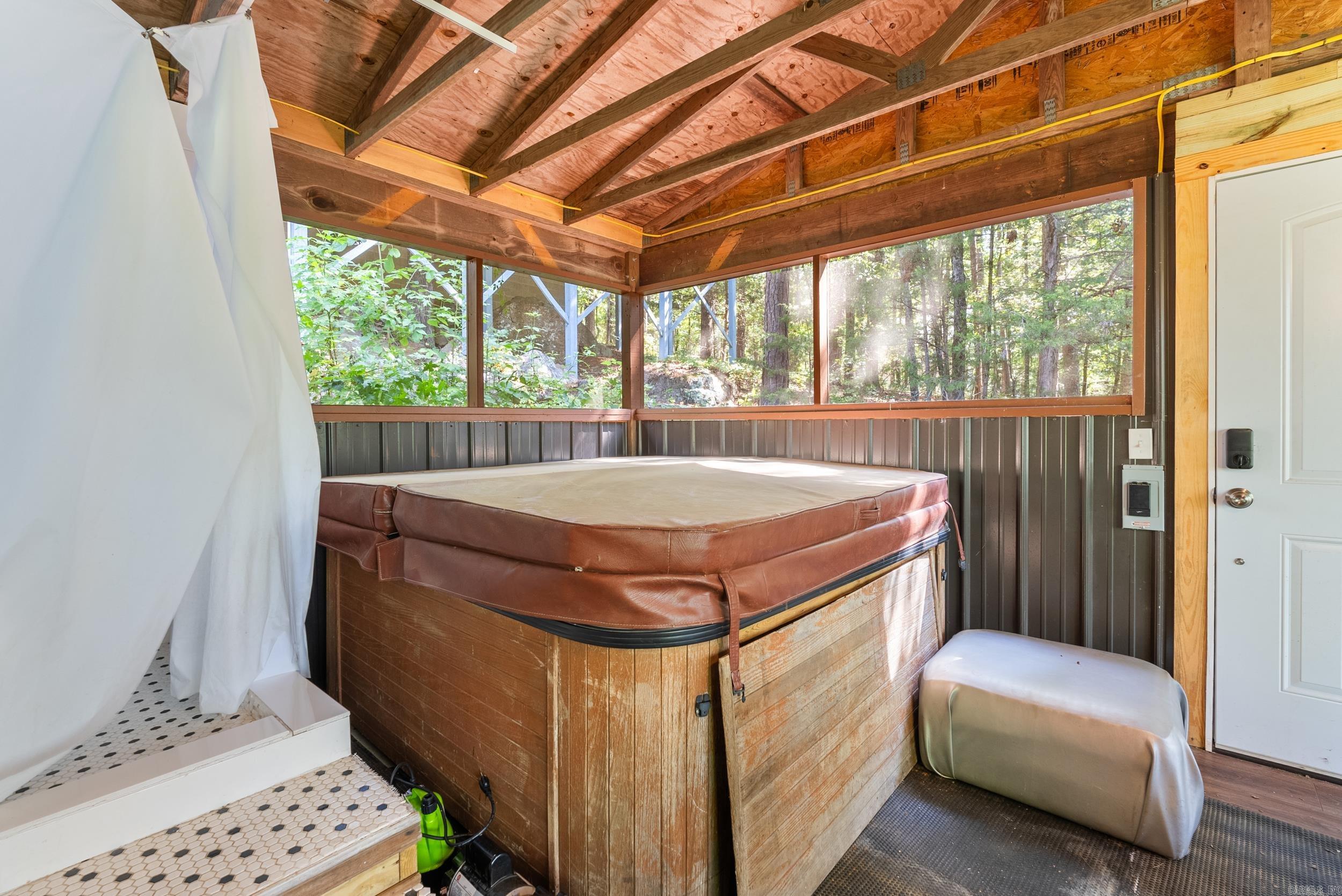 554 Emerald Cove Property Photo 46