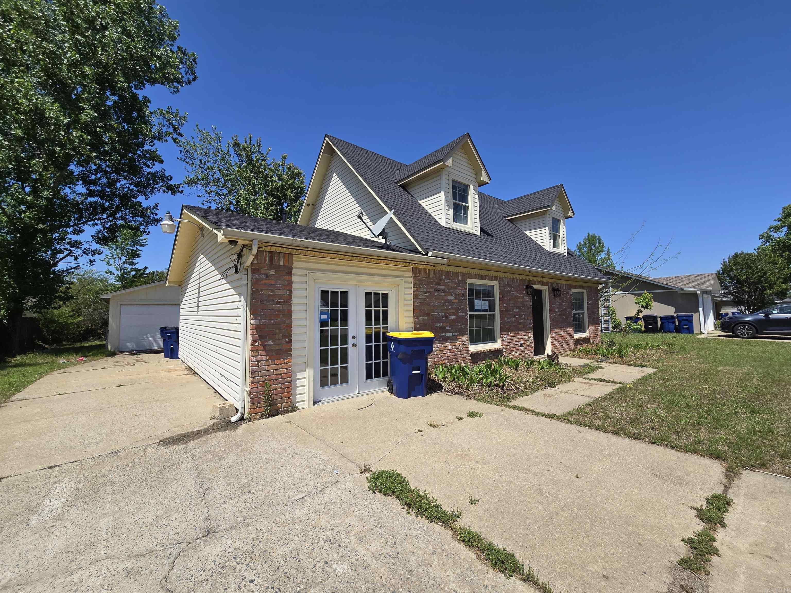 17 Mcarthur Property Photo 3