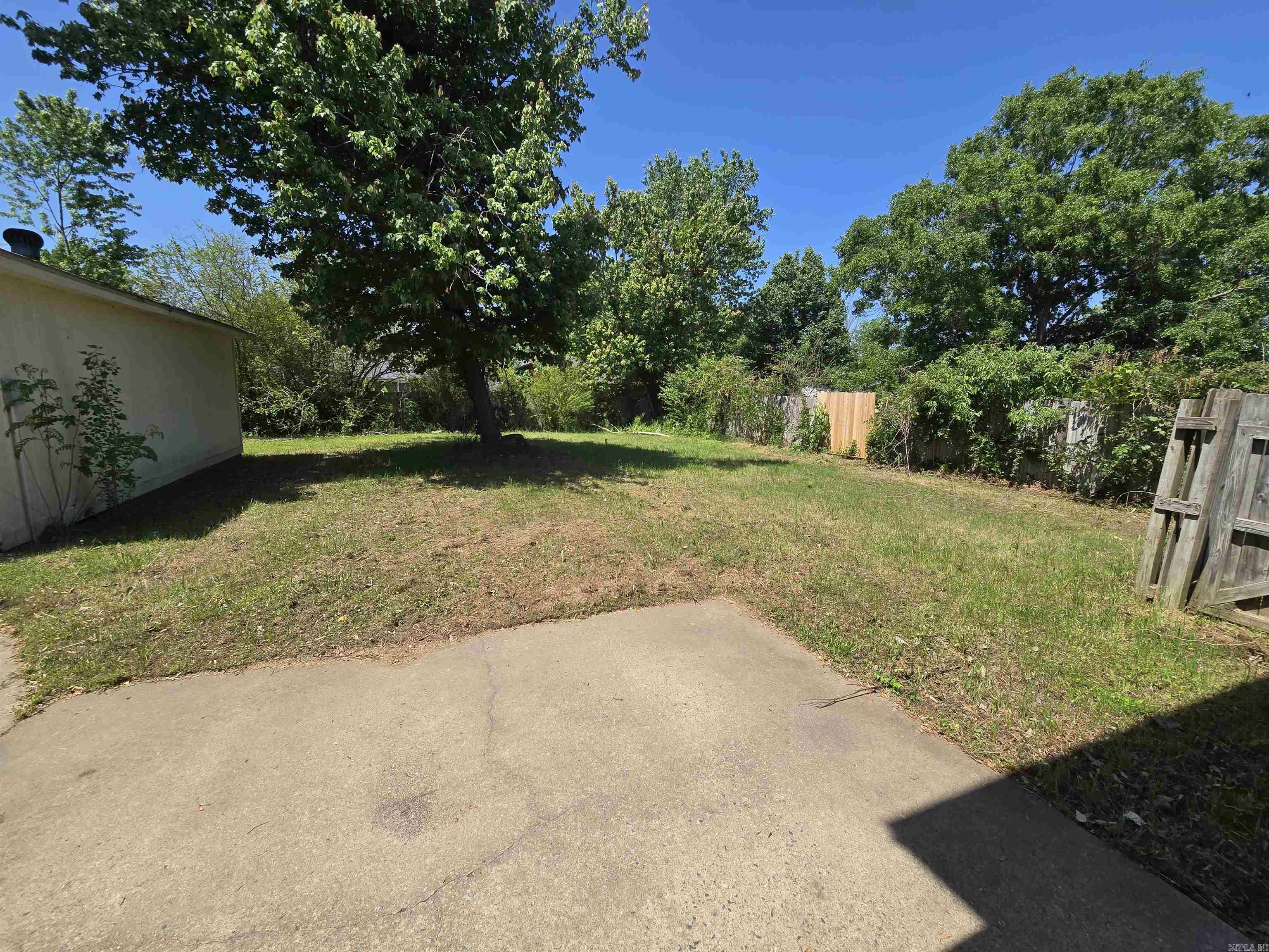 17 Mcarthur Property Photo 26