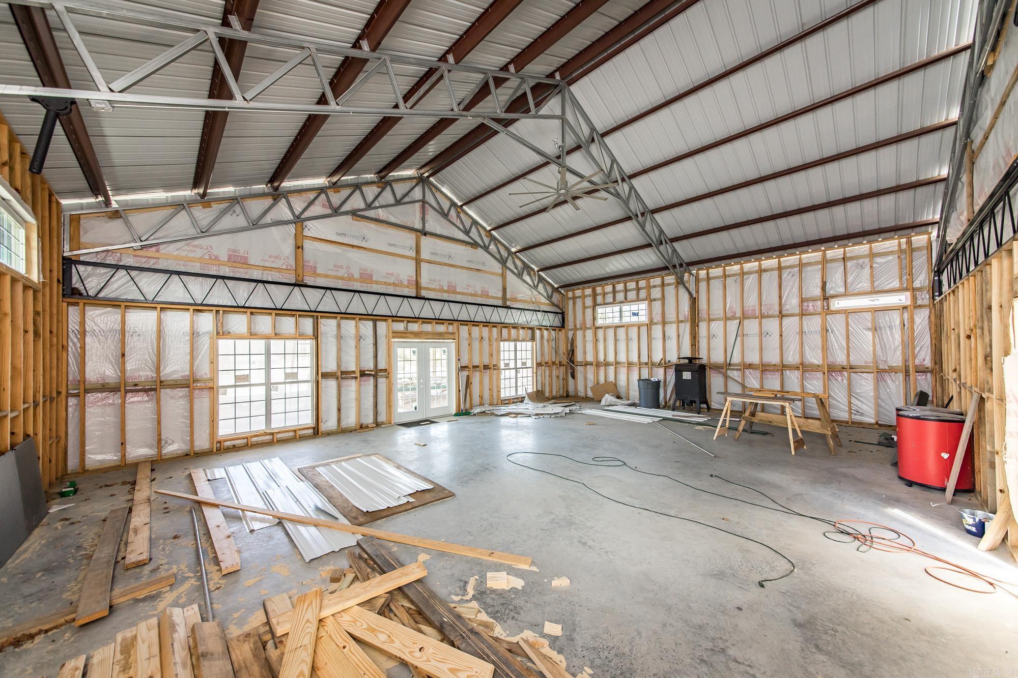 1076 Highway 65 S Property Photo 5