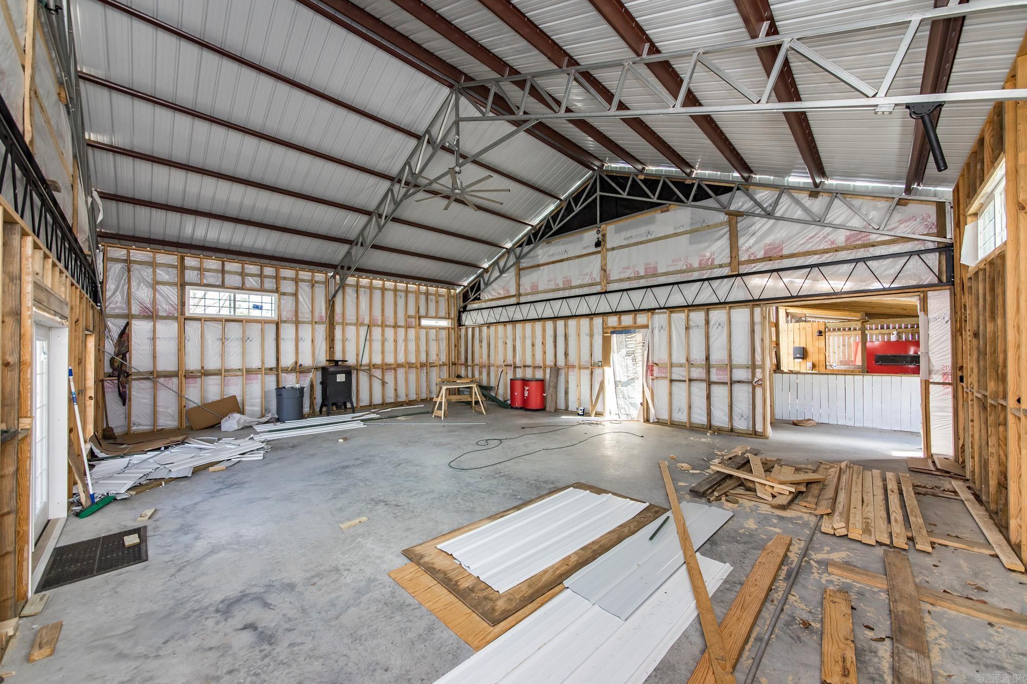 1076 Highway 65 S Property Photo 6
