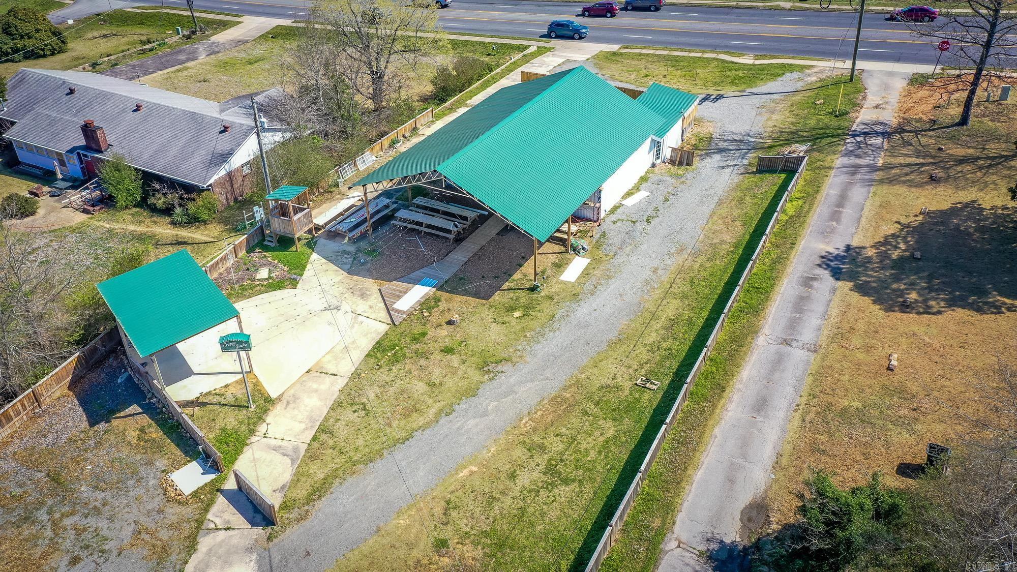 1076 Highway 65 S Property Photo 15