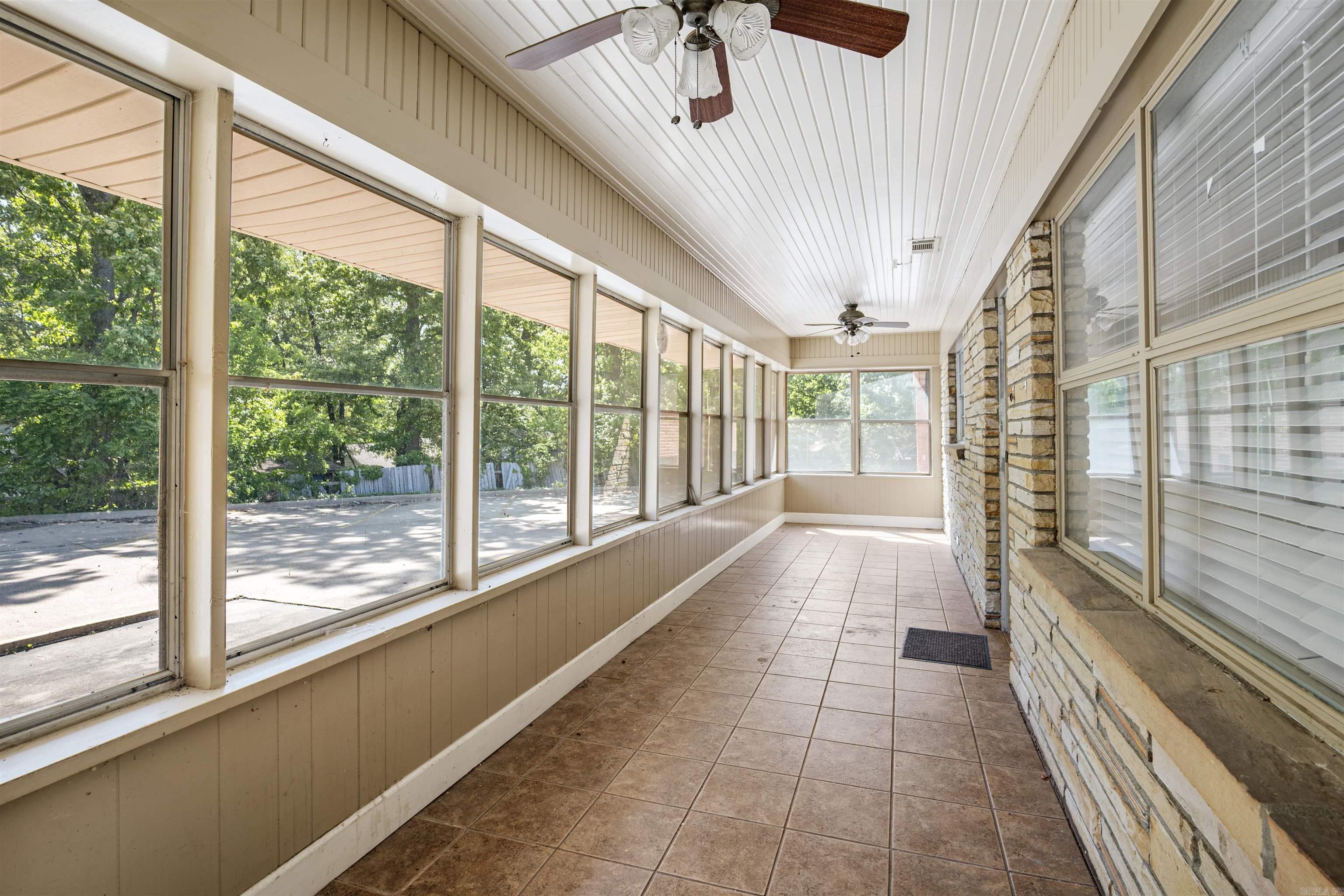 1011 Linwood Drive Property Photo 35