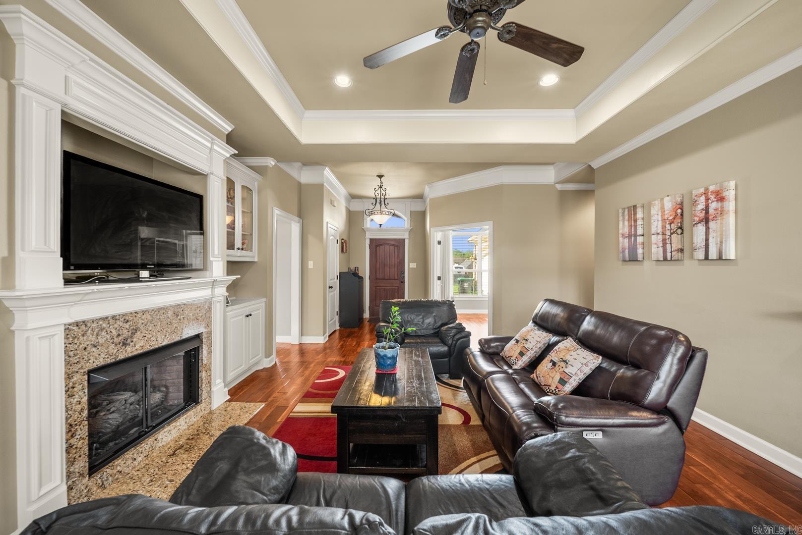 6139 Remington Drive Property Photo 9