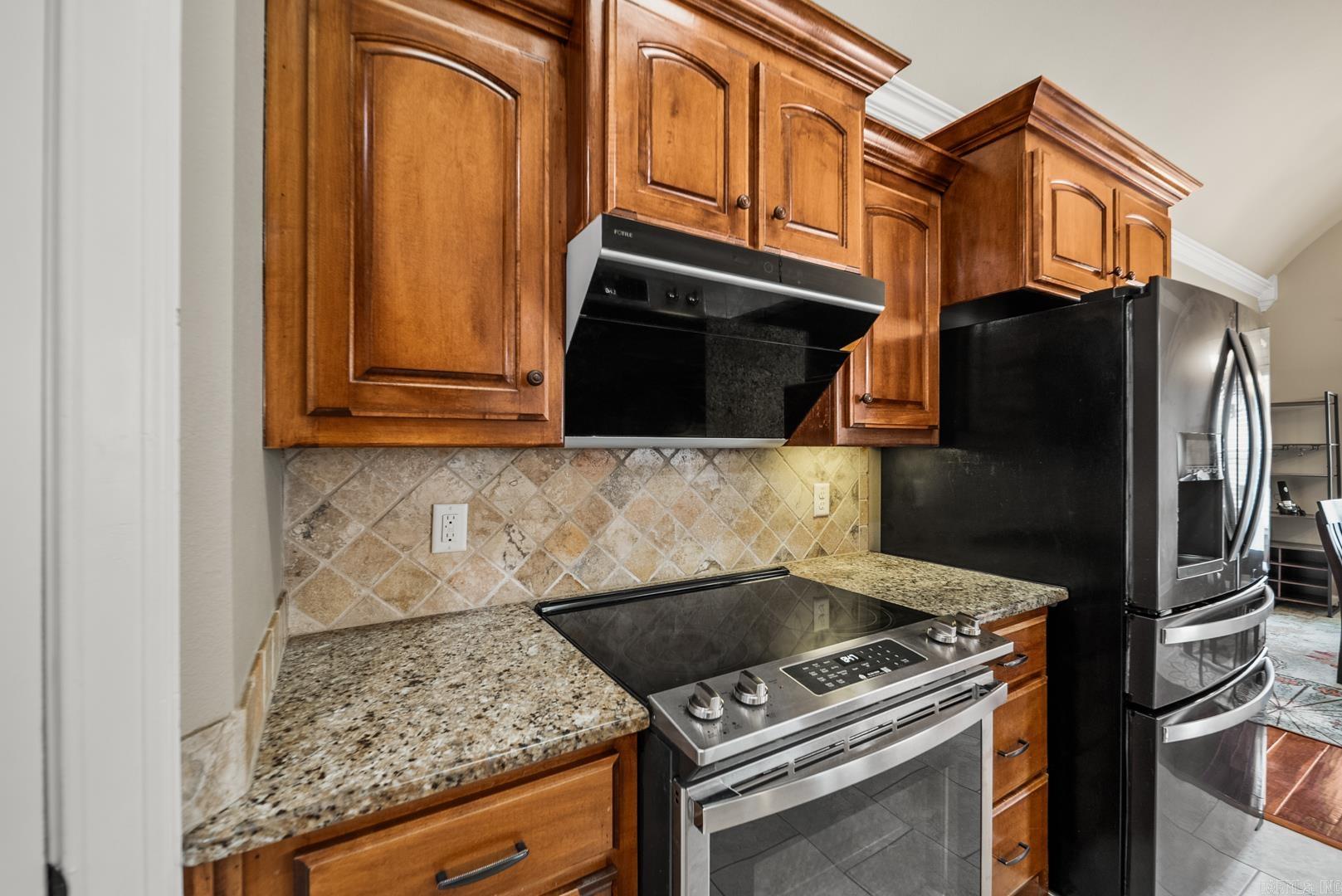 6139 Remington Drive Property Photo 17