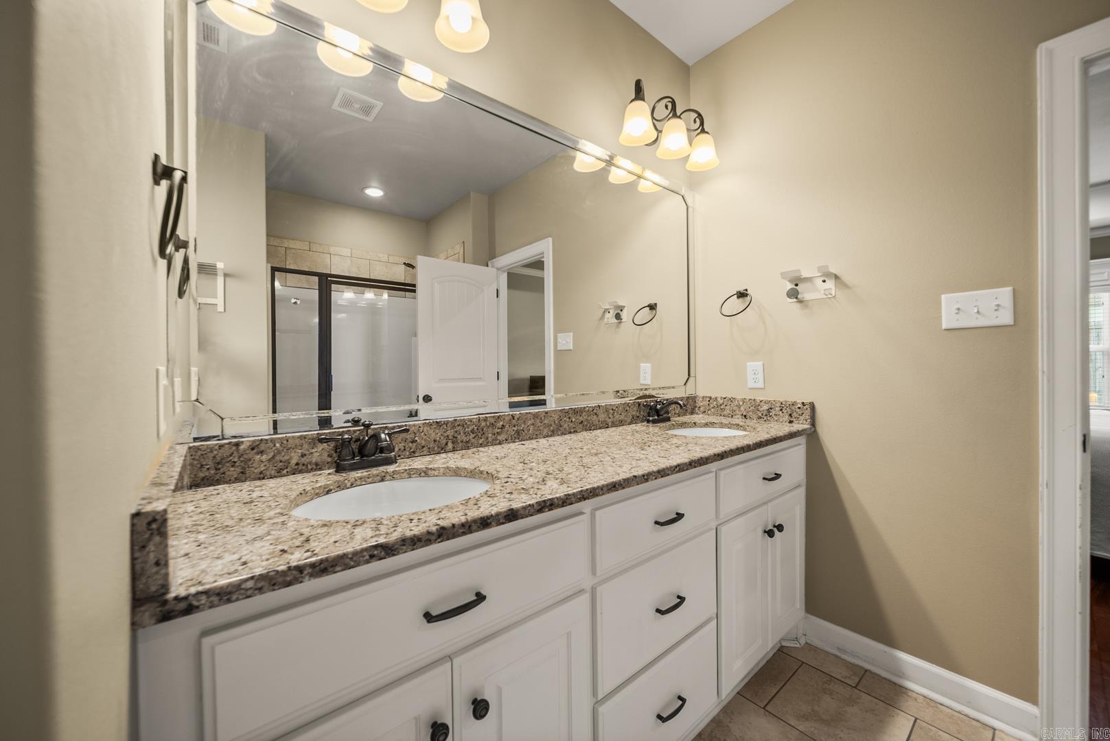 6139 Remington Drive Property Photo 27