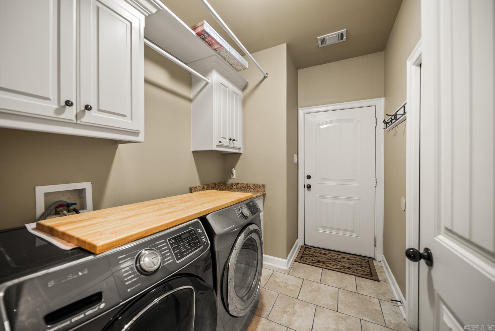 6139 Remington Drive Property Photo 37