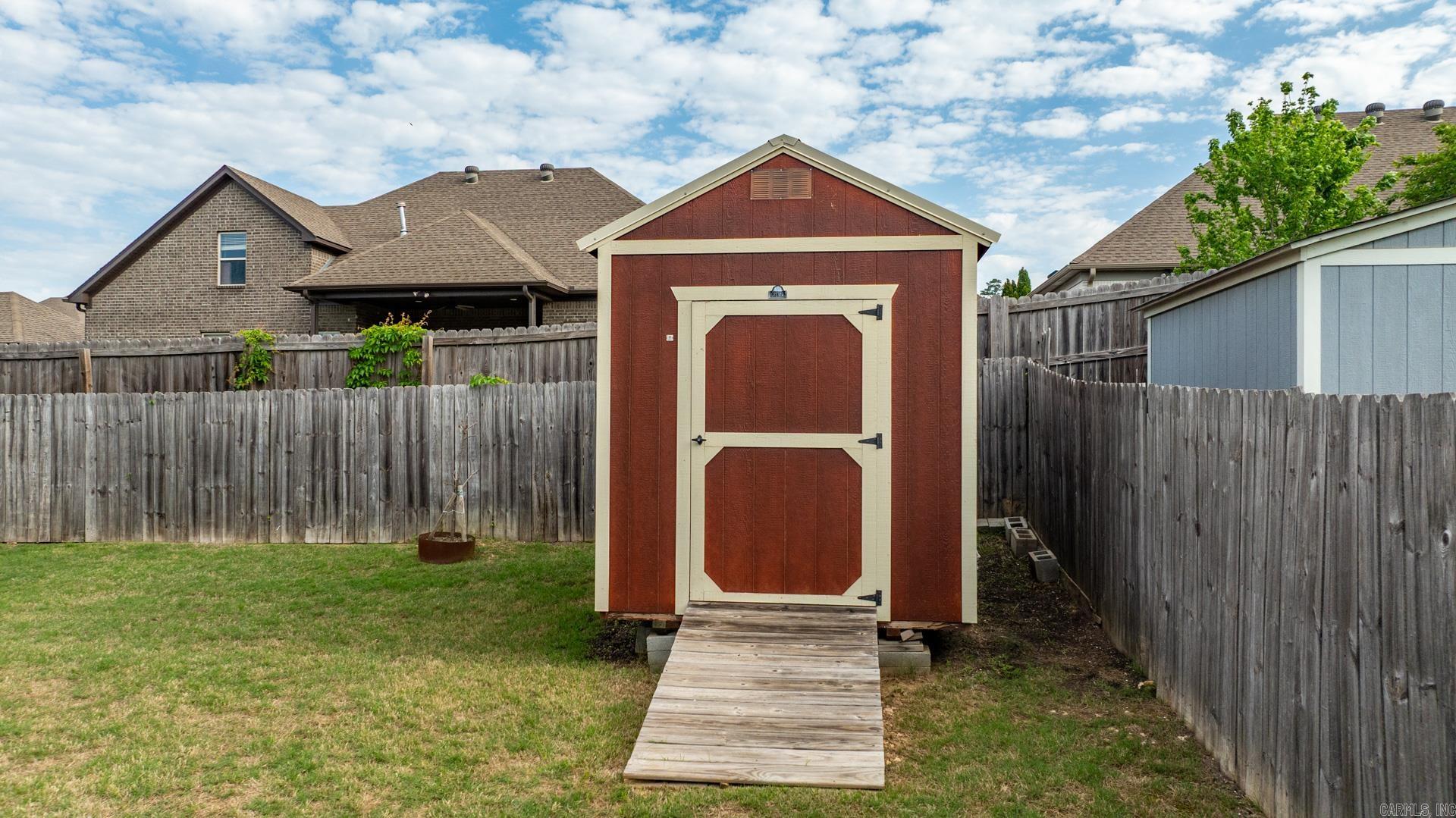 6139 Remington Drive Property Photo 45