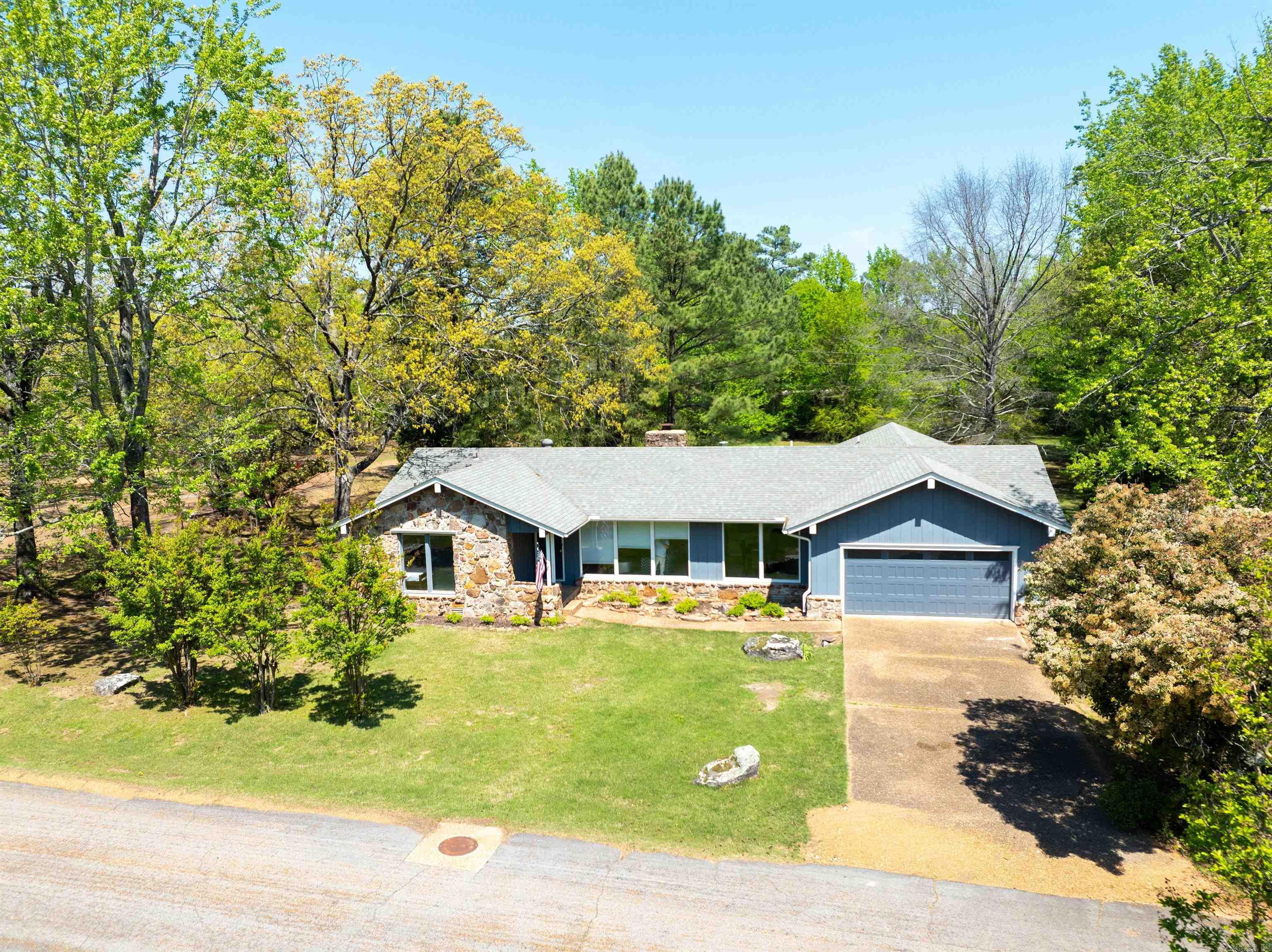 249 Cedar Place Property Photo 1