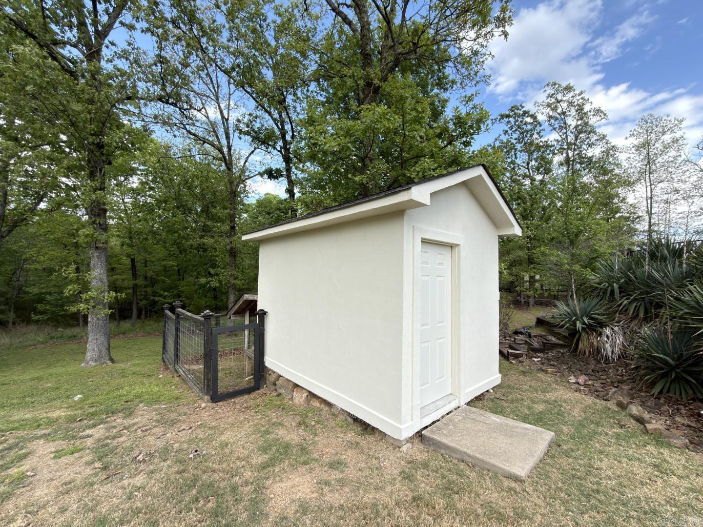 300 Crestview Drive Property Photo 50