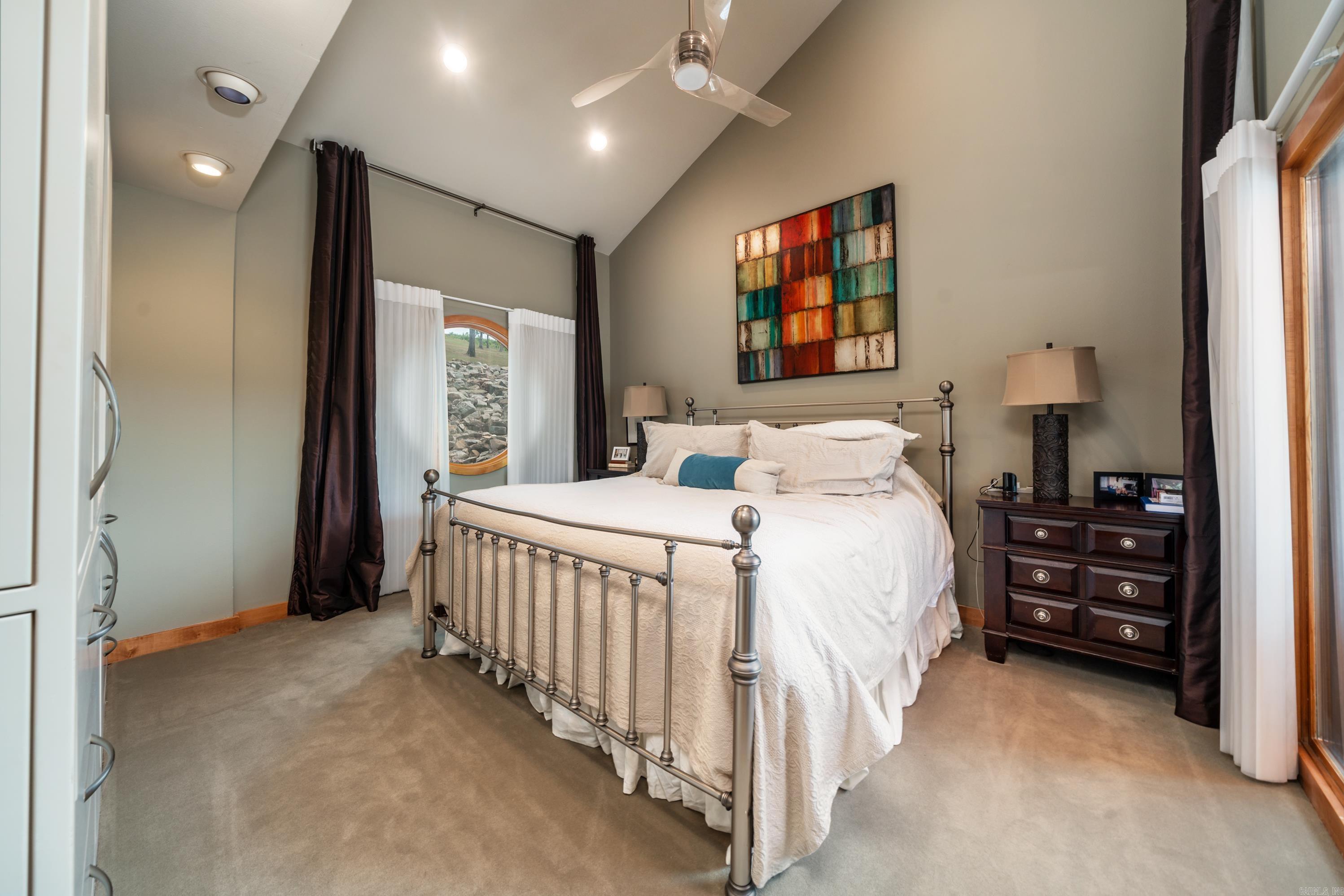300 Pinehill Property Photo 26