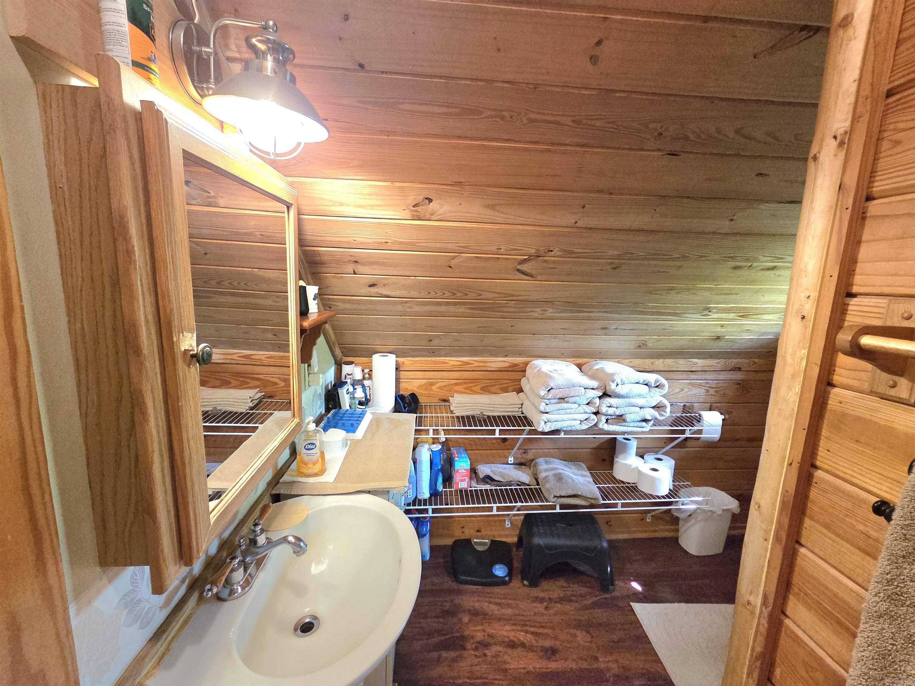 304 Black Bear Bluff Property Photo 8