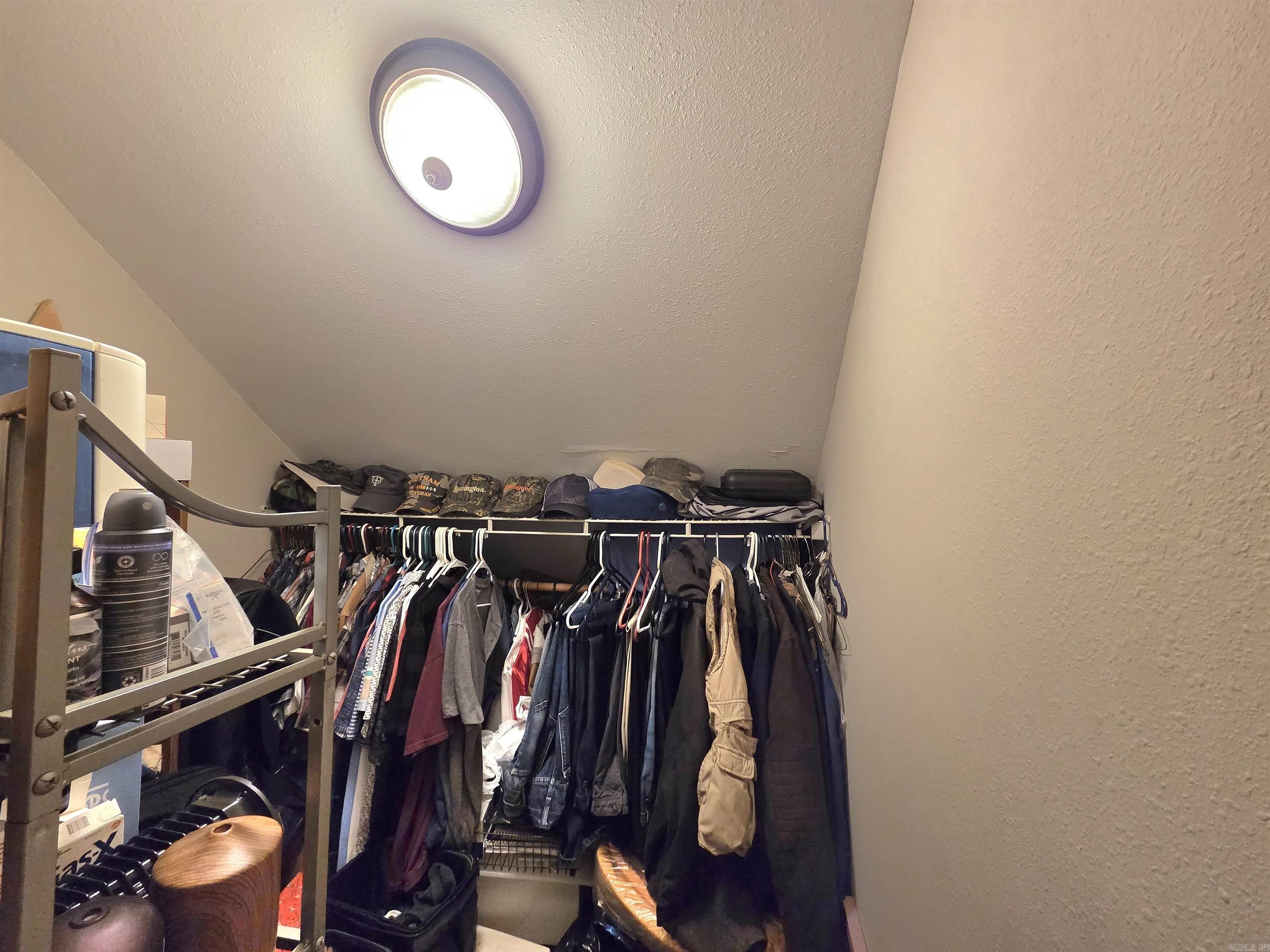 304 Black Bear Bluff Property Photo 12