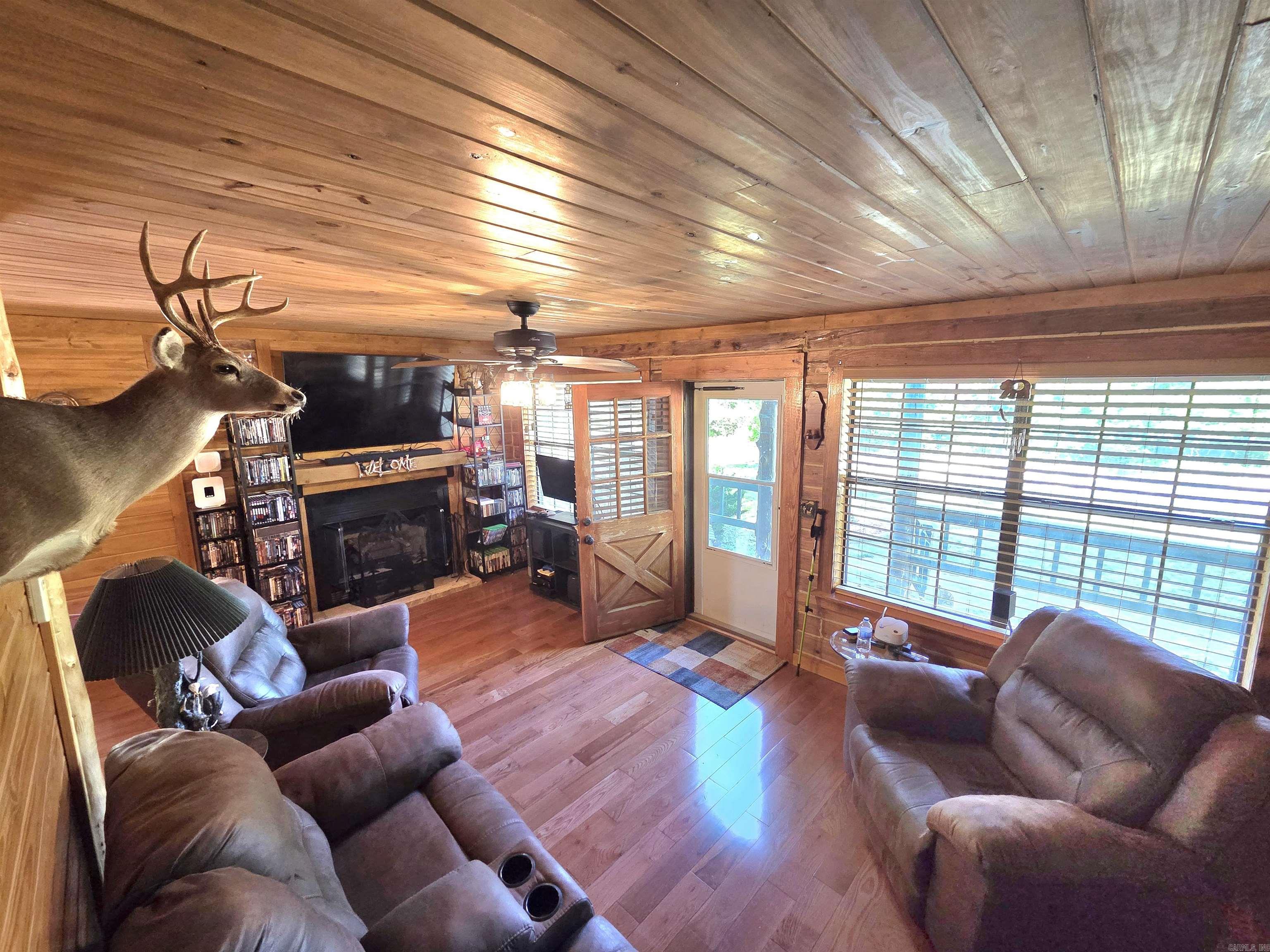 304 Black Bear Bluff Property Photo 19