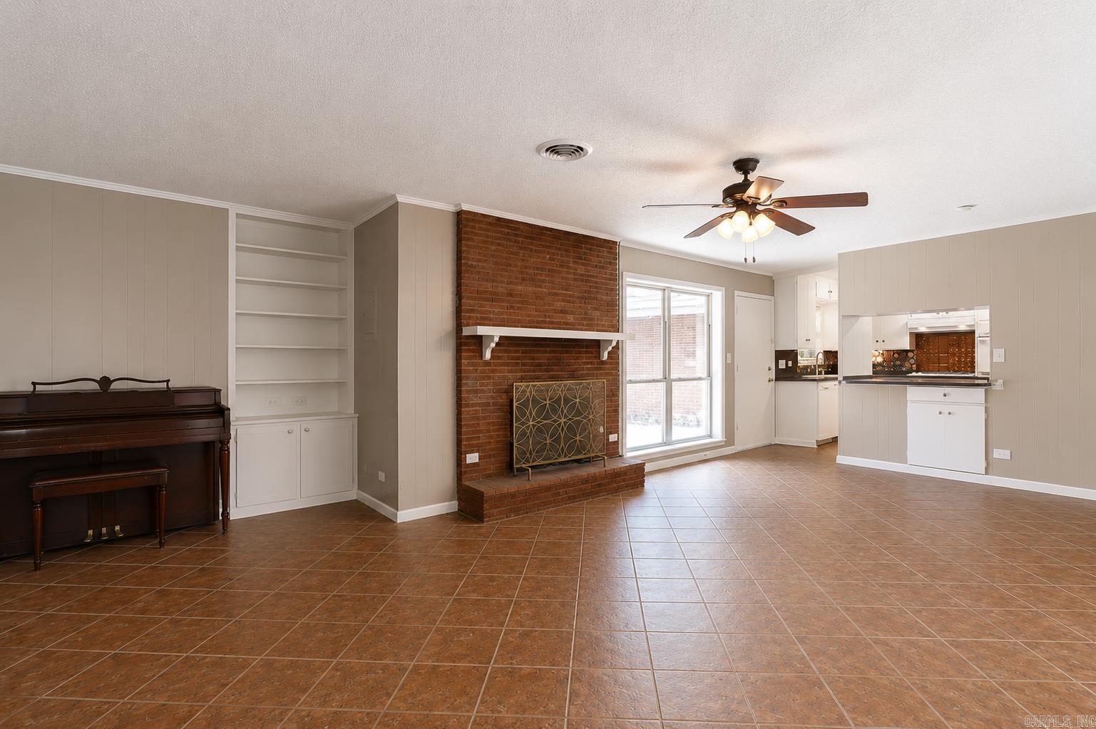101 Wildwood Drive Property Photo 7