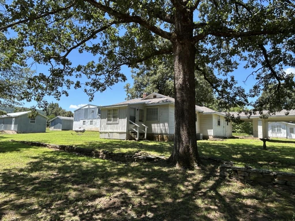 937 Pin Oak Lane Property Photo 18