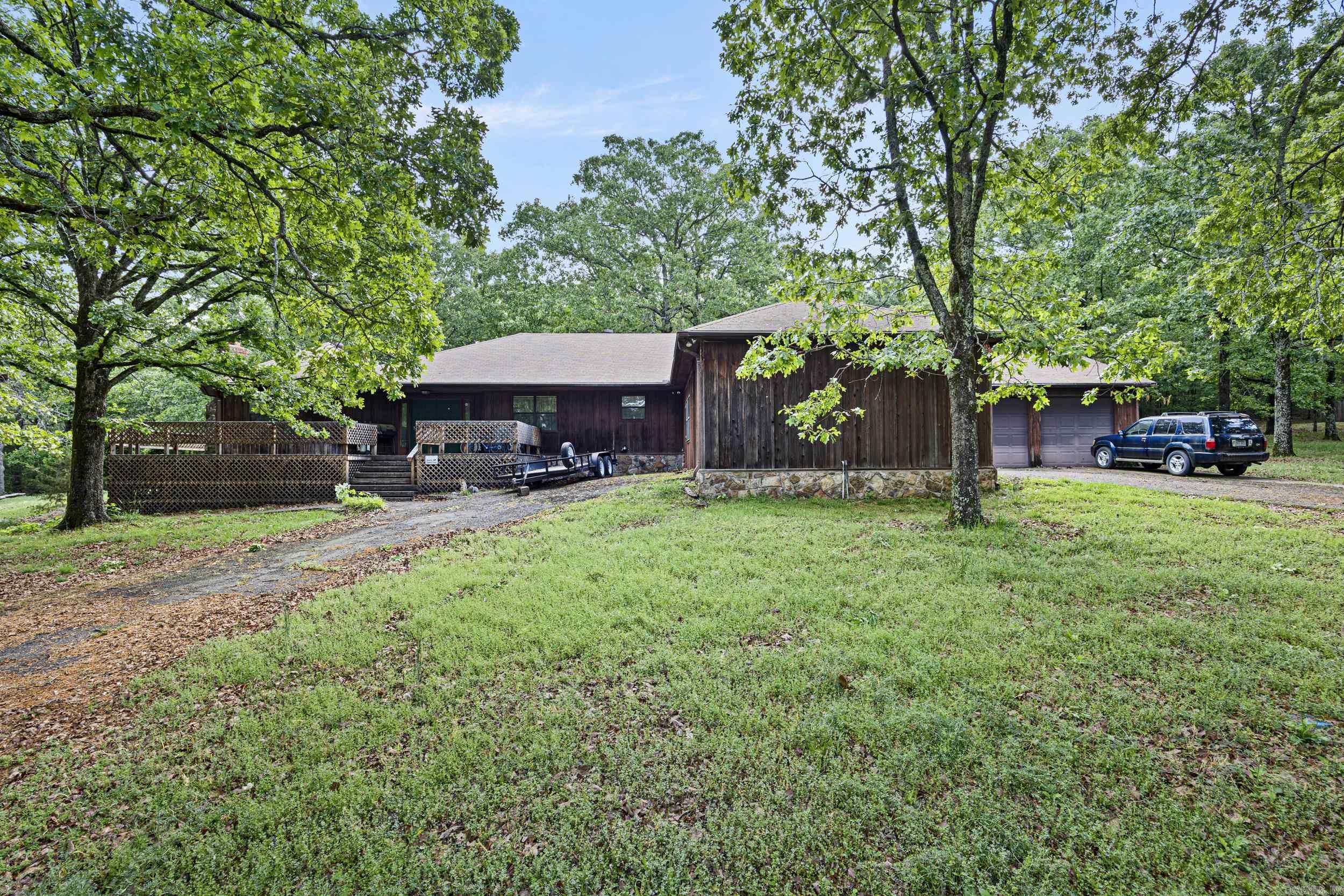 176 High Acres Dr Property Photo 1