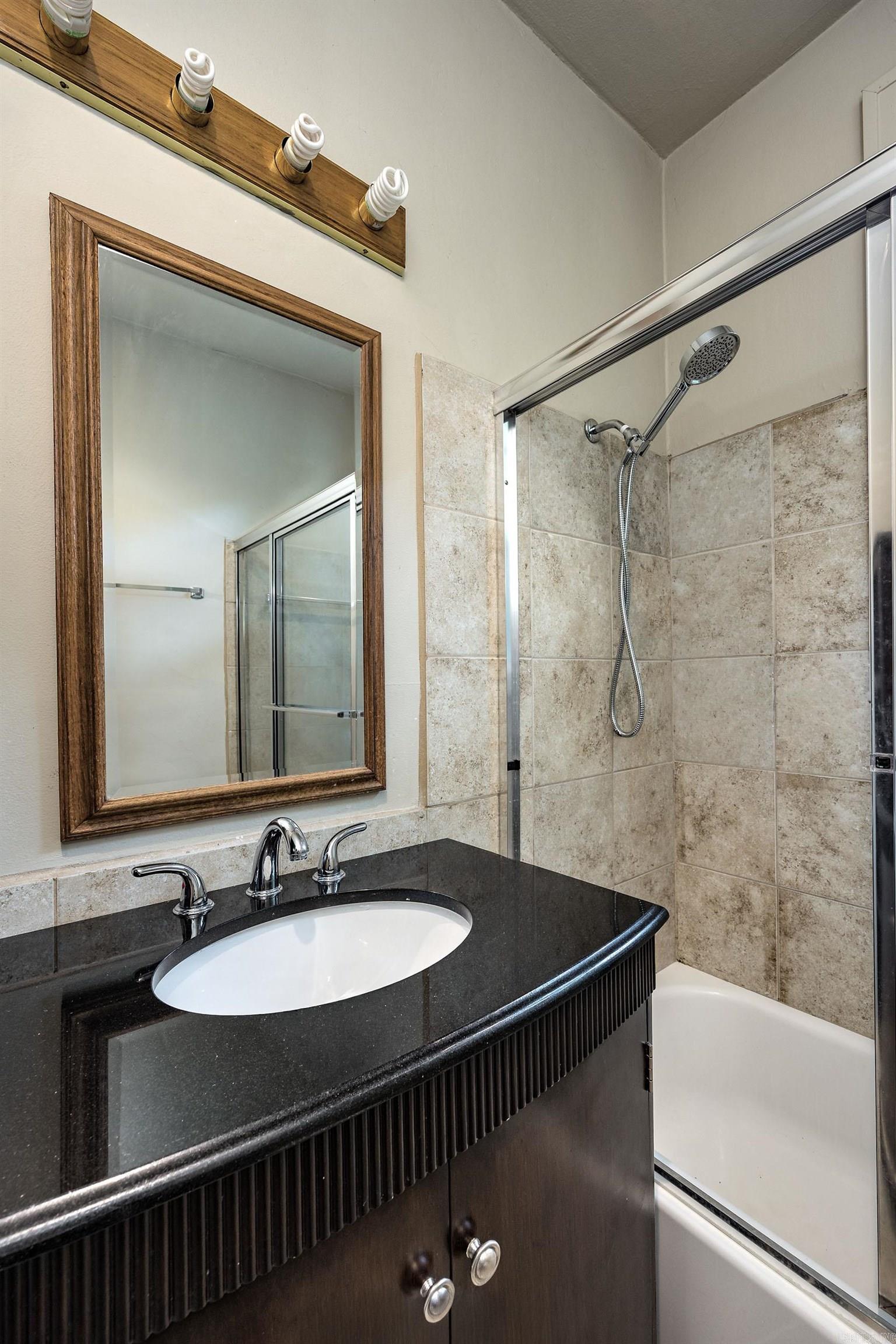 400 S Booker Property Photo 21