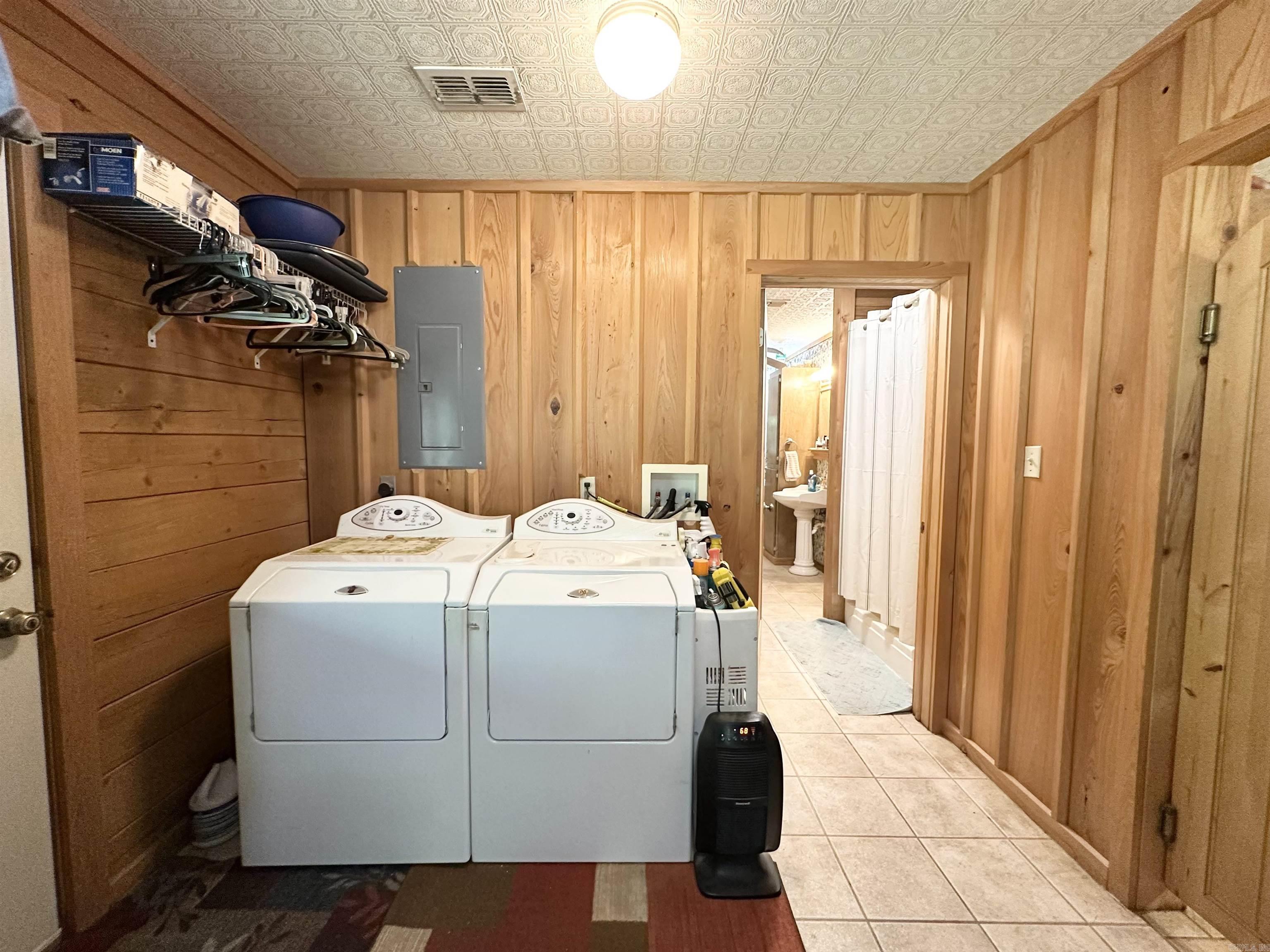 2701 Highway 35 Property Photo 16