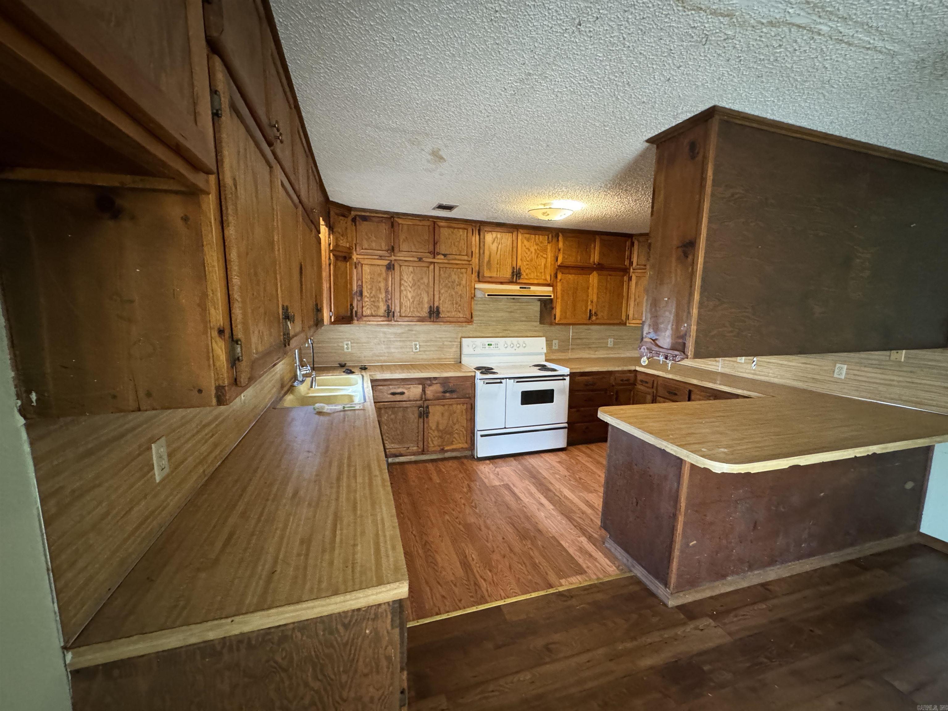 14 S. Bolden Hill Rd. Property Photo 9