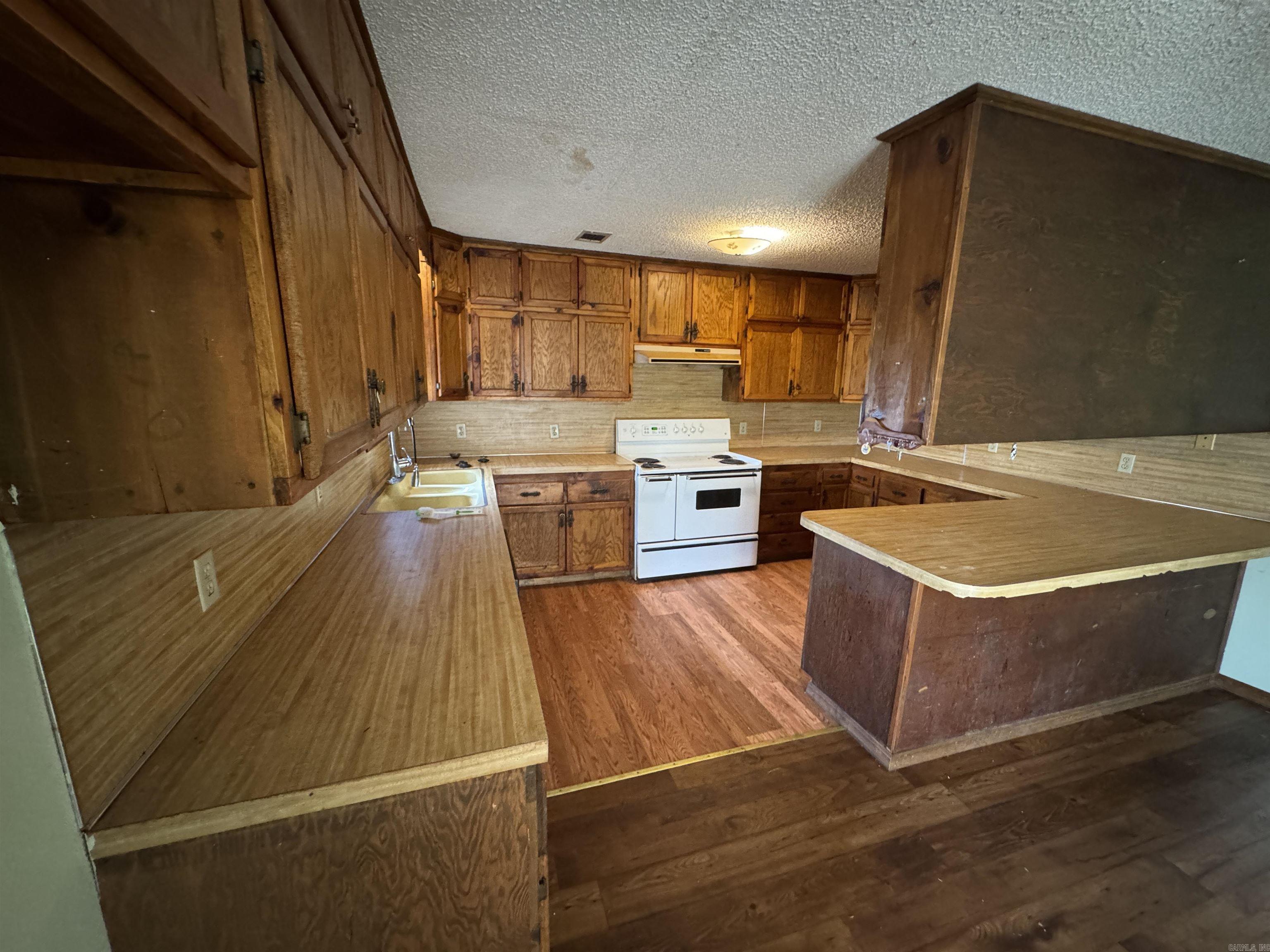14 S. Bolden Hill Rd. Property Photo 10
