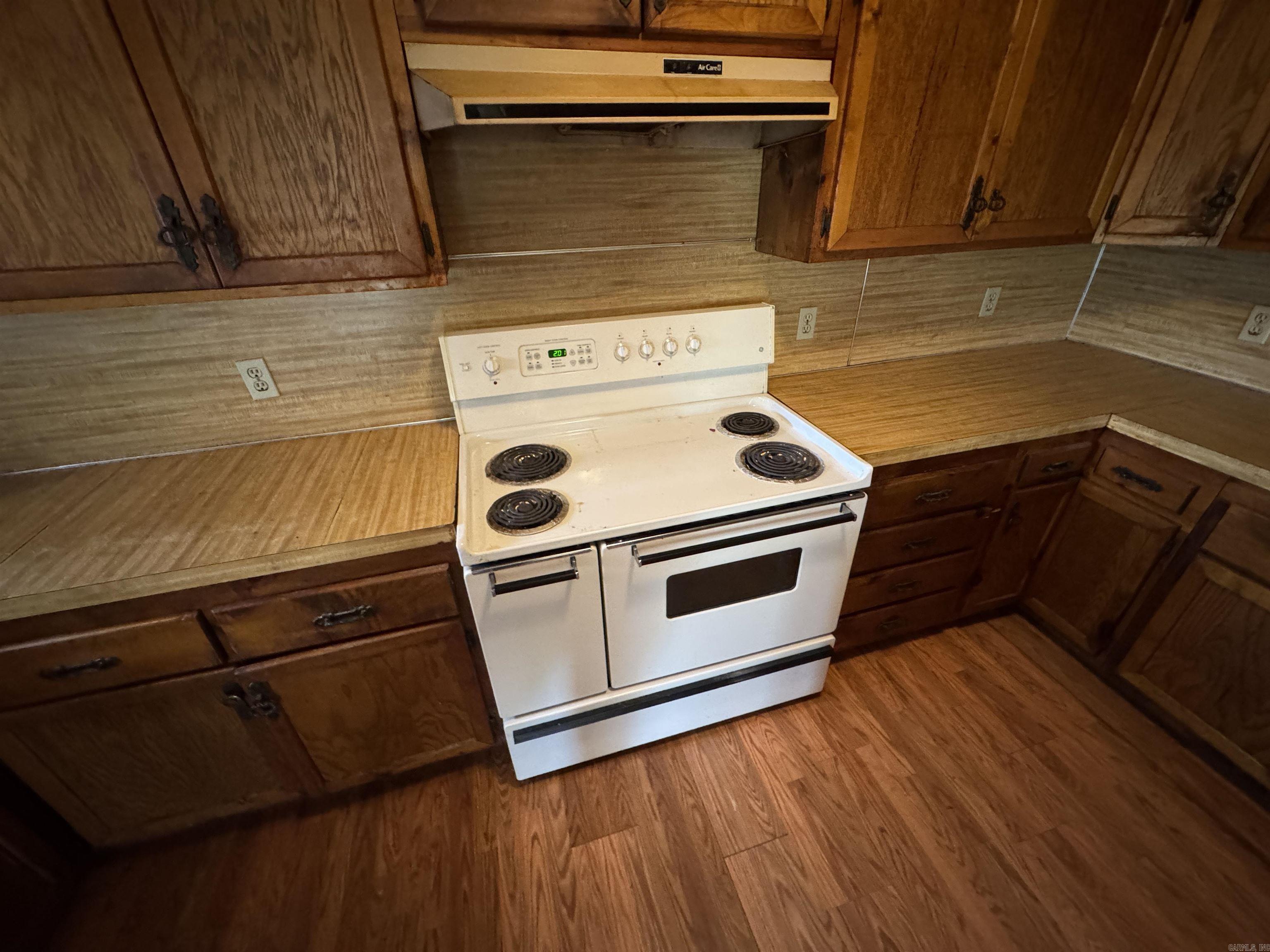 14 S. Bolden Hill Rd. Property Photo 12