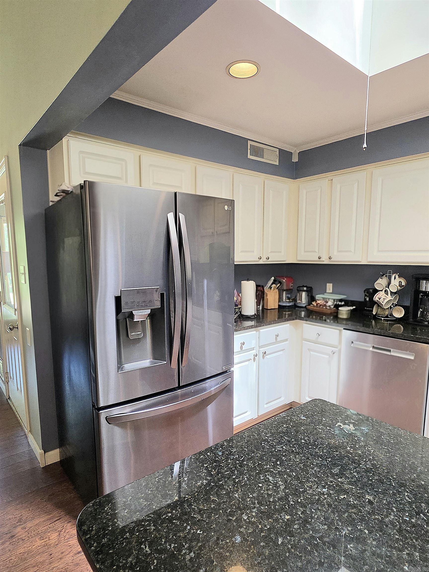 214 Greenwood Road Property Photo 12