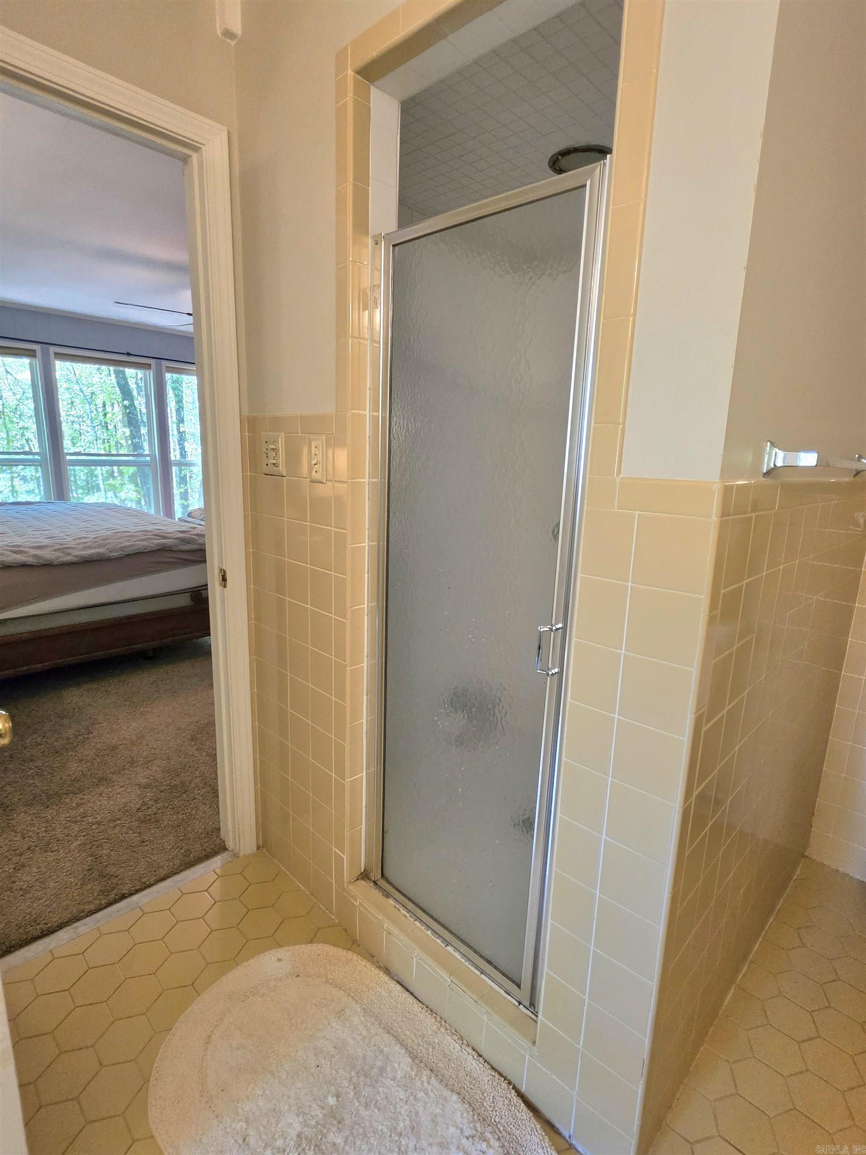 214 Greenwood Road Property Photo 27