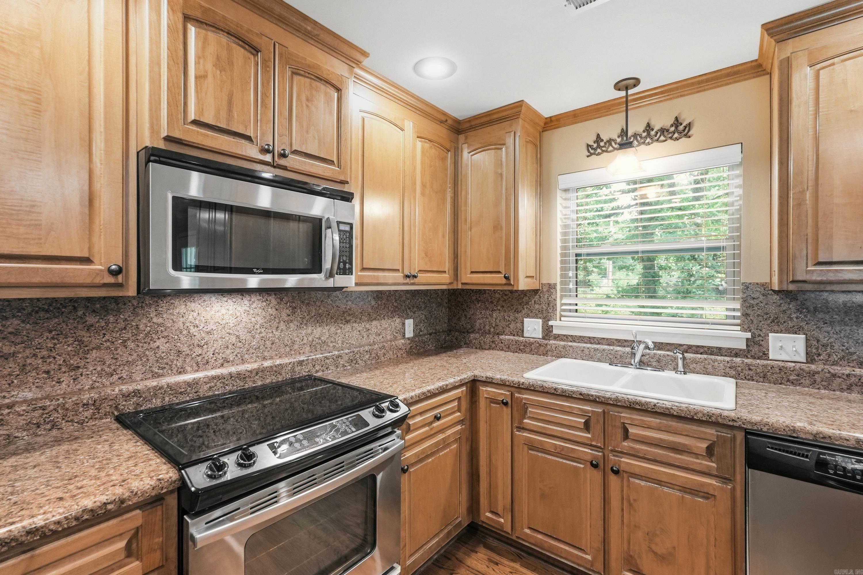 1611 Grove Hill Road Property Photo 8