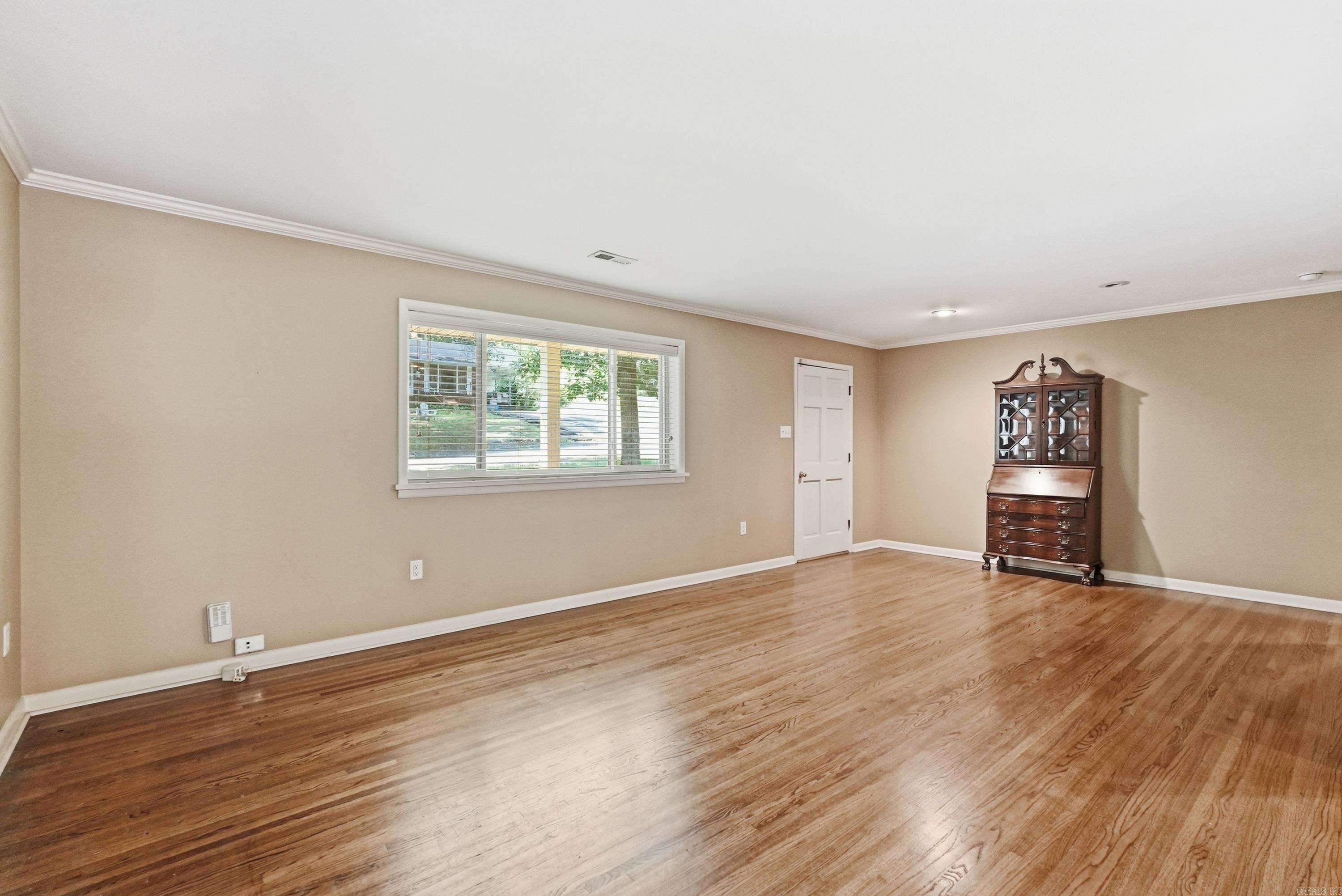 1611 Grove Hill Road Property Photo 12