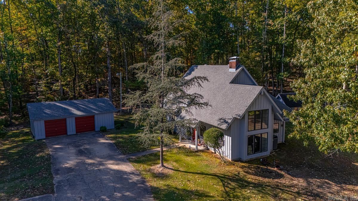 6715 ROBERTS Road Property Photo 1